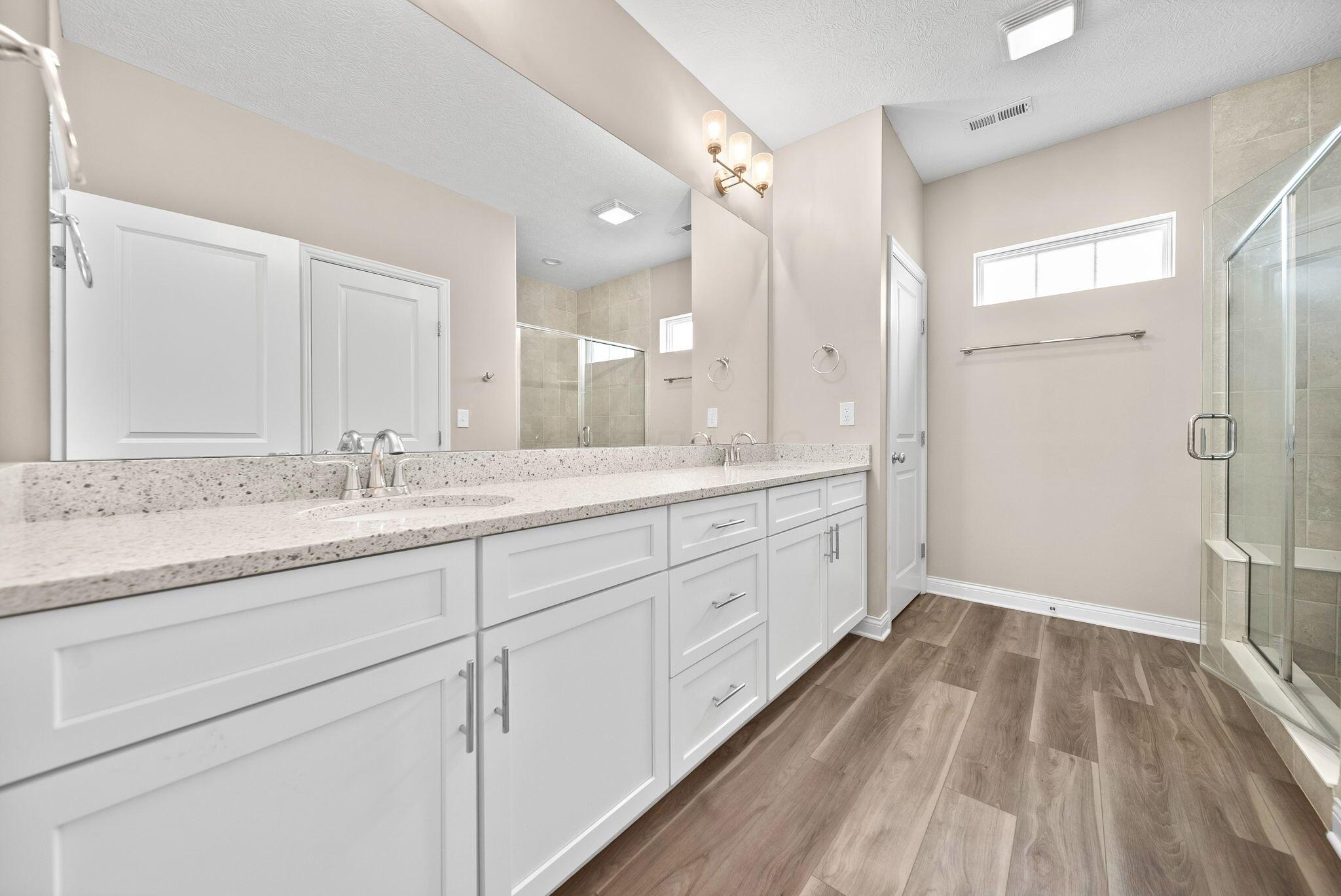 5744 Caulfield Lane Property Photo 18