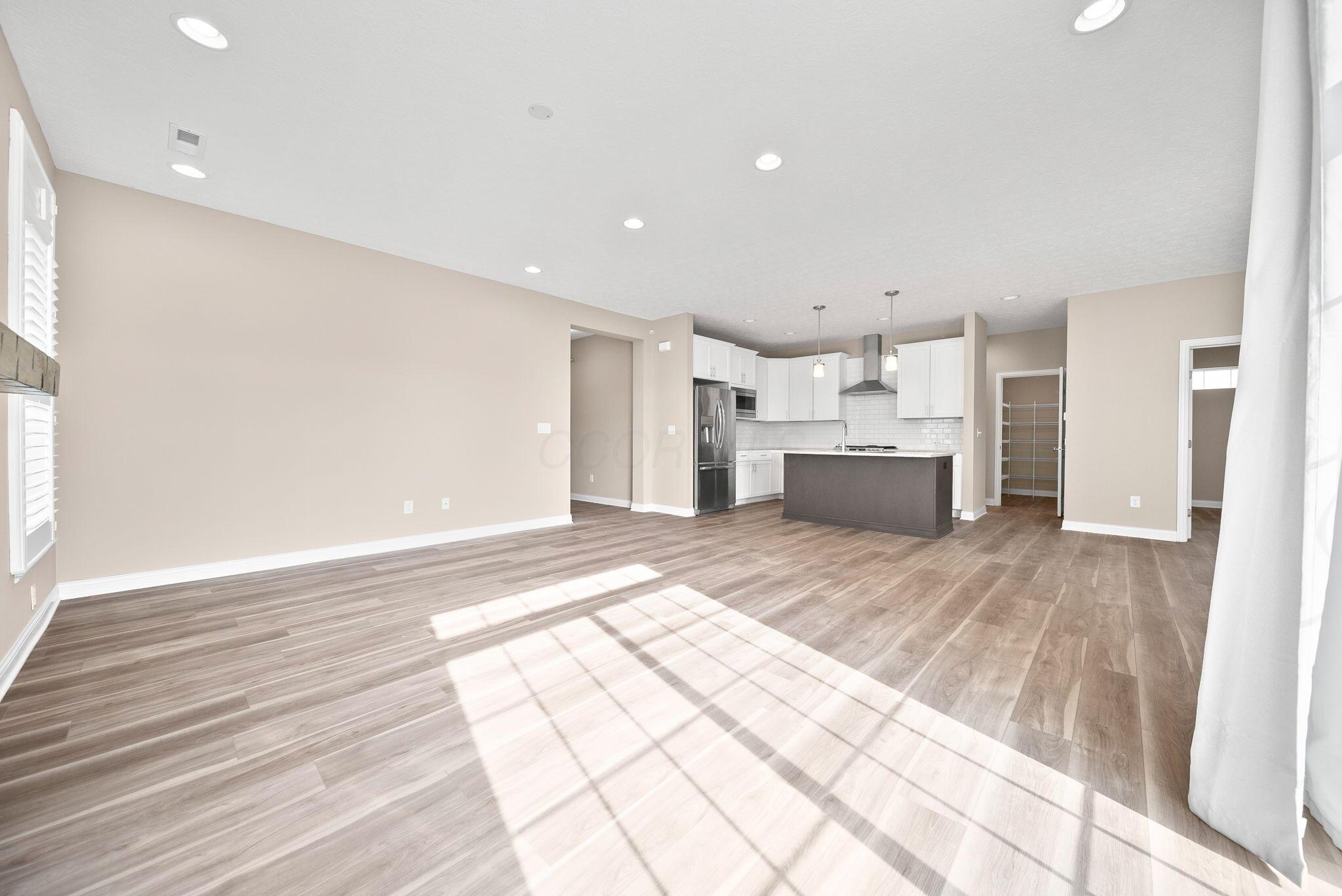 5744 Caulfield Lane Property Photo 22
