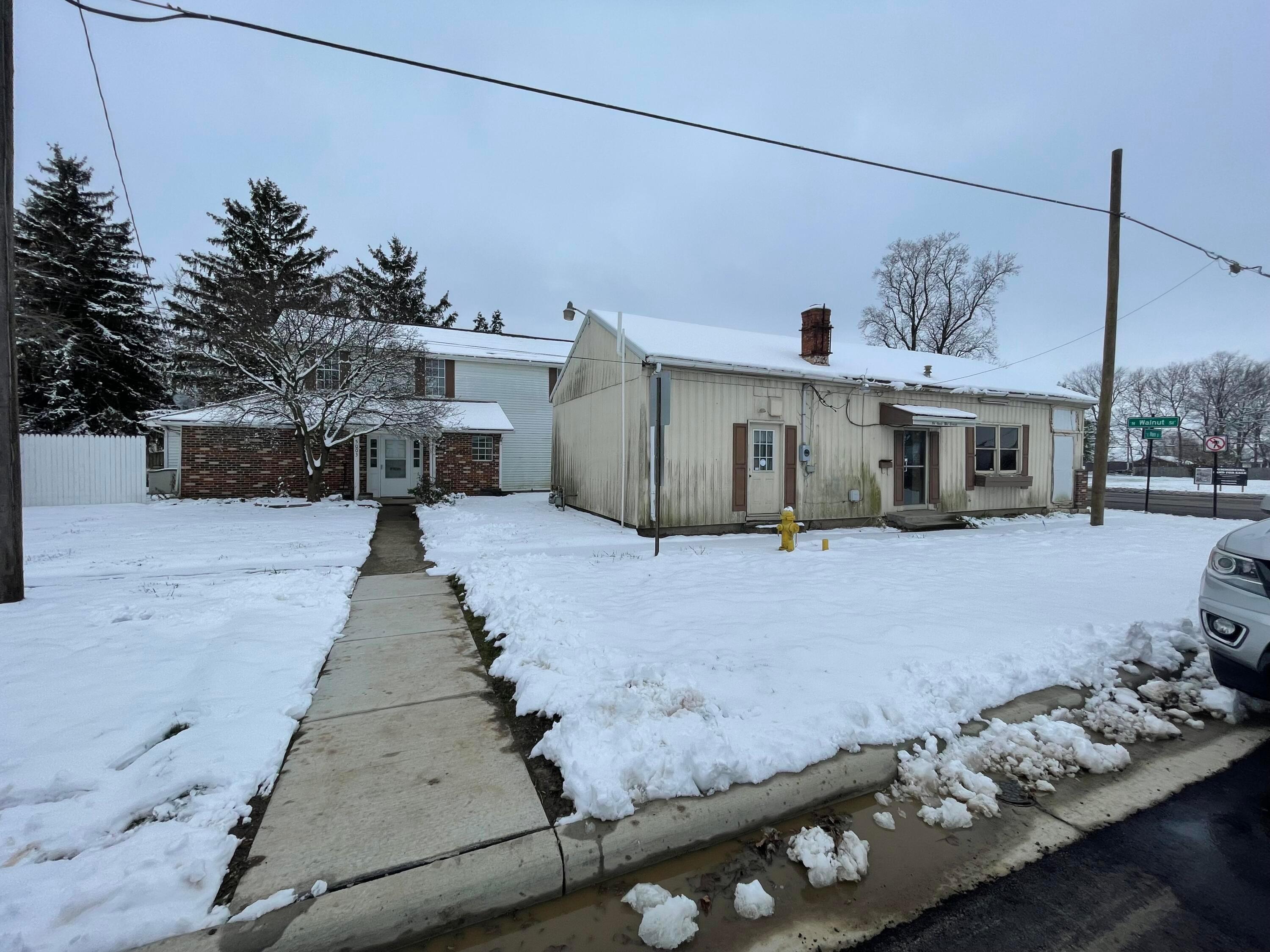 5002 S Walnut Street Property Photo 2