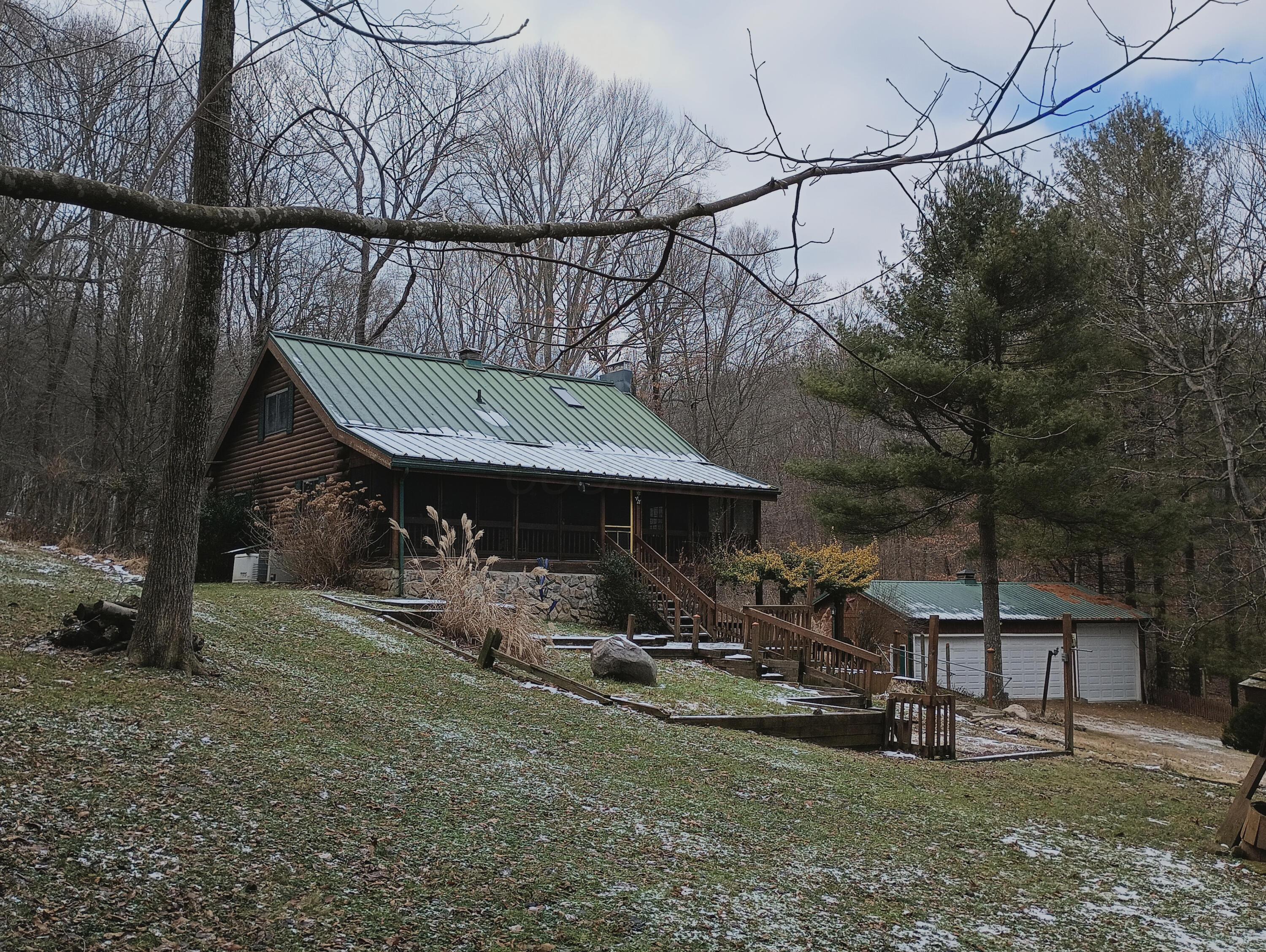 7700 Chatham Road Ne Property Photo 1