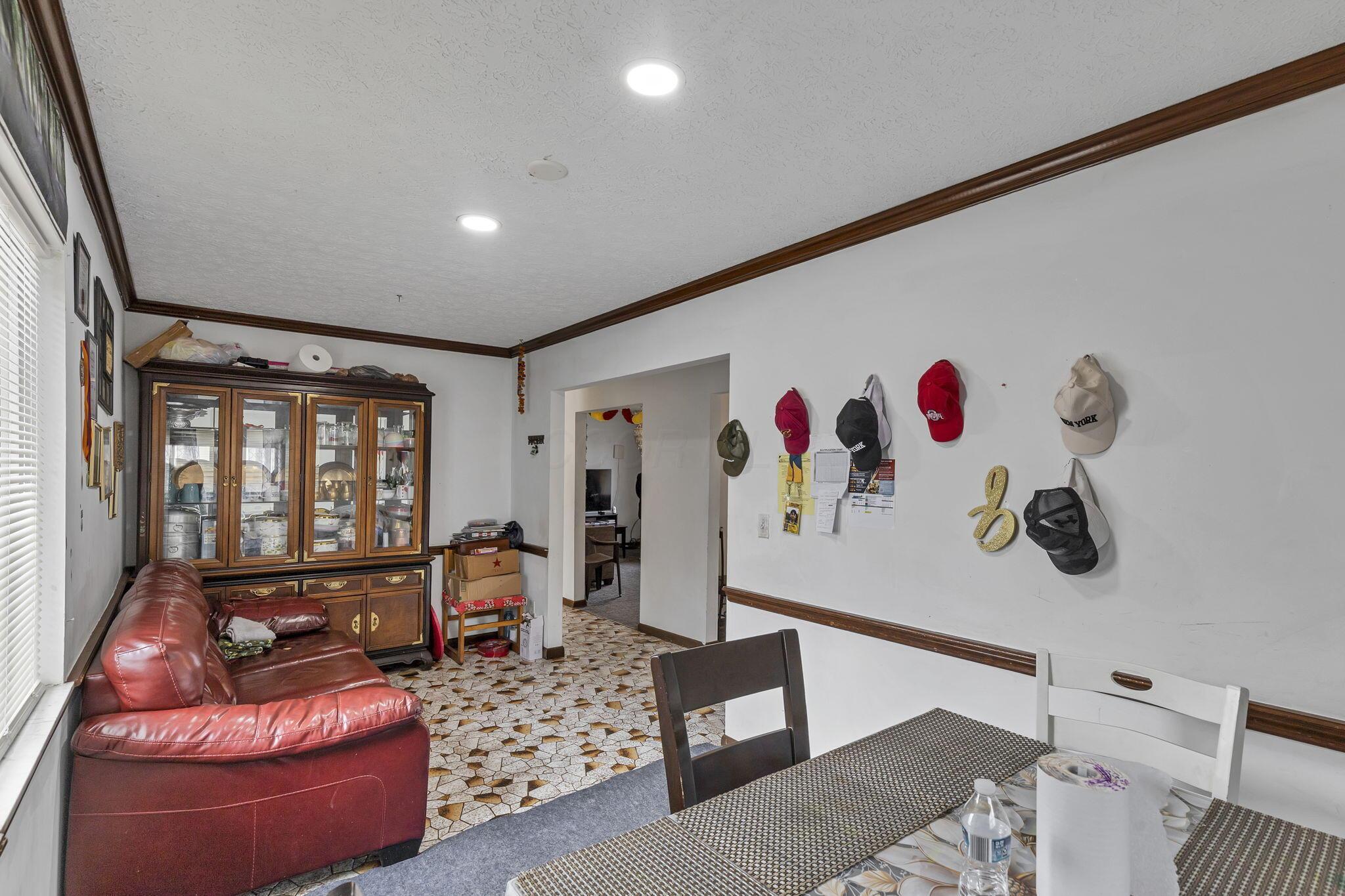 14379 E Broad Street Property Photo 21