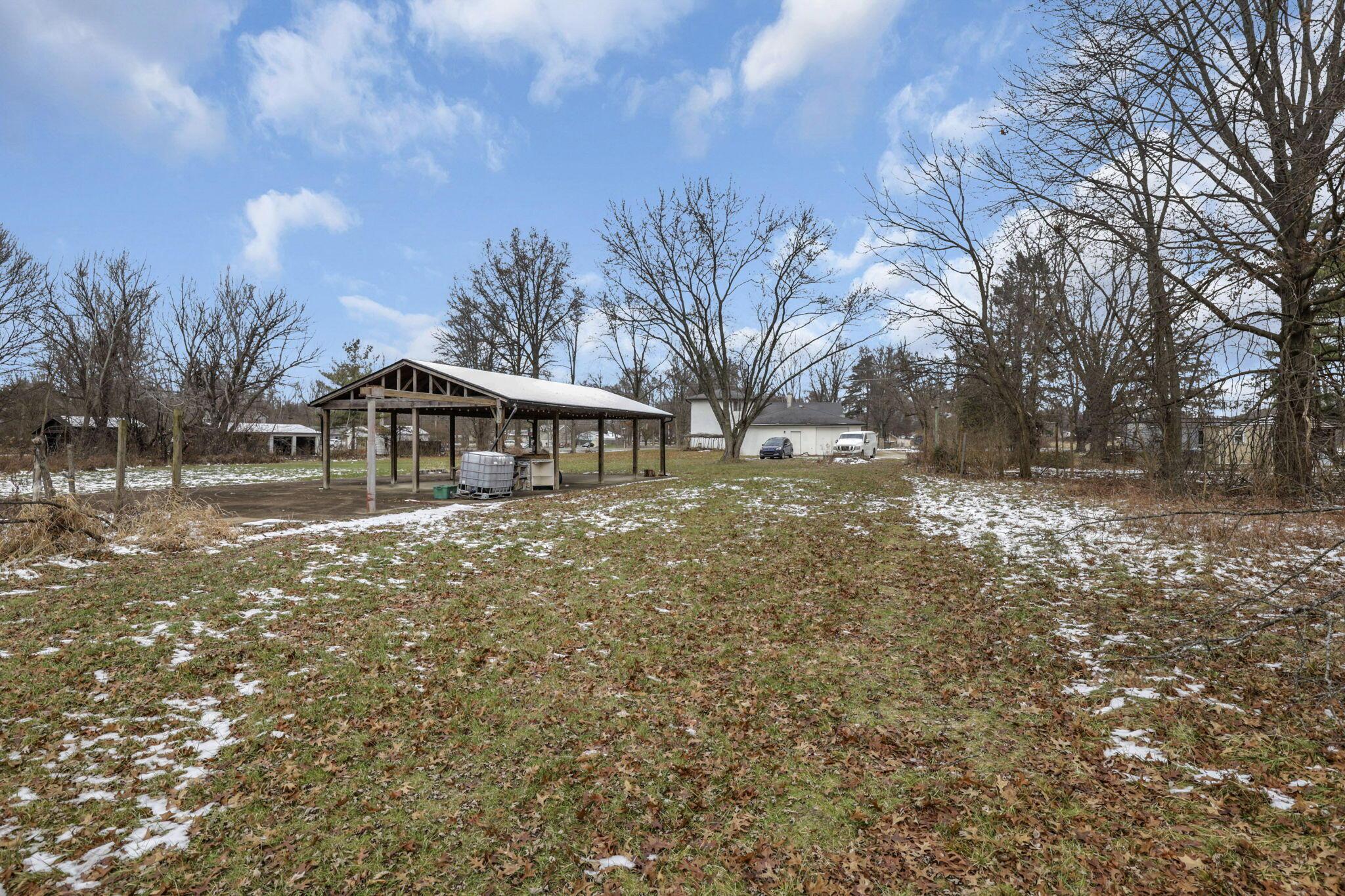 14379 E Broad Street Property Photo 46
