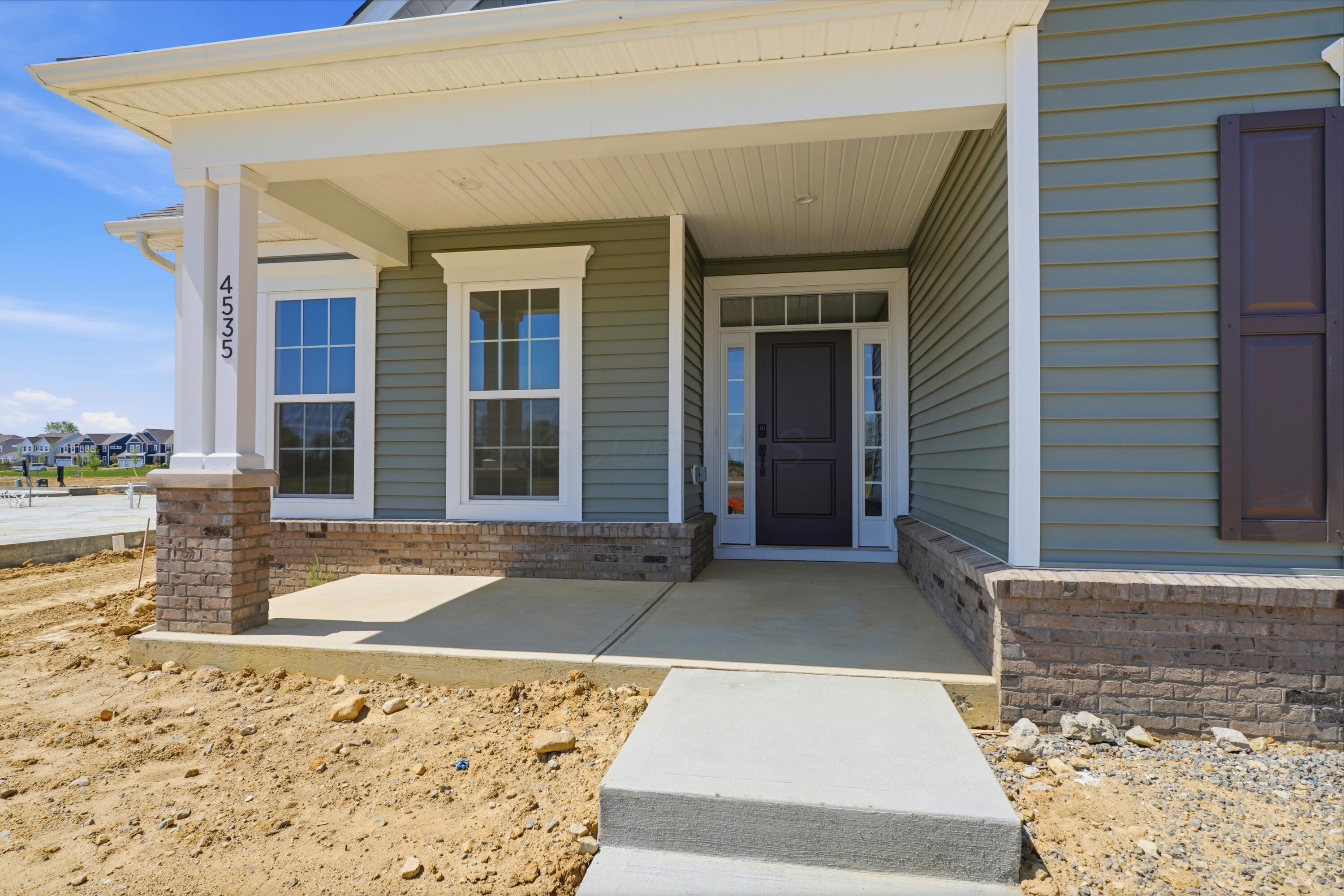4535 Corsican Loop E Property Photo 2