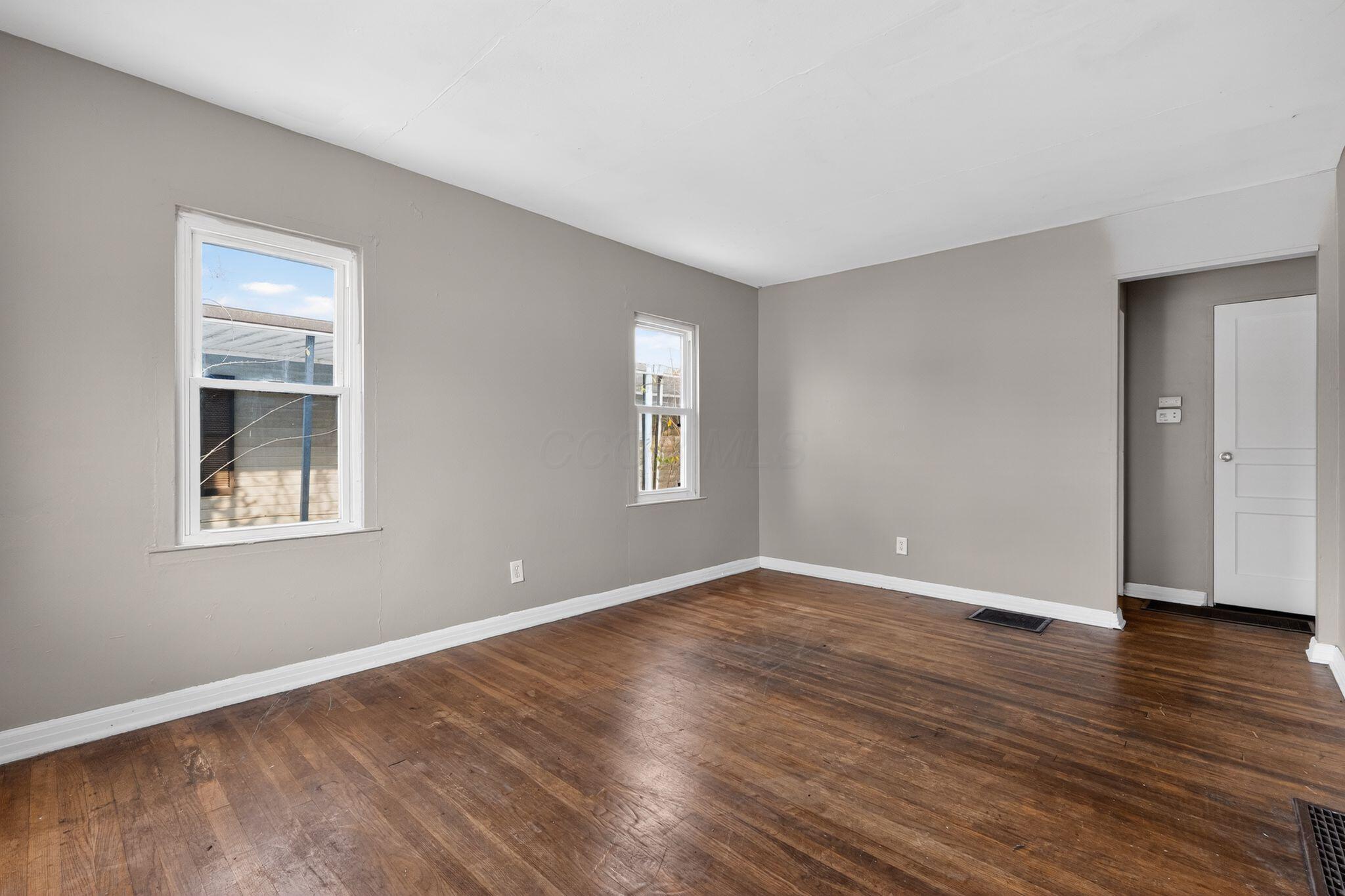 2131 Argyle Drive Property Photo 8