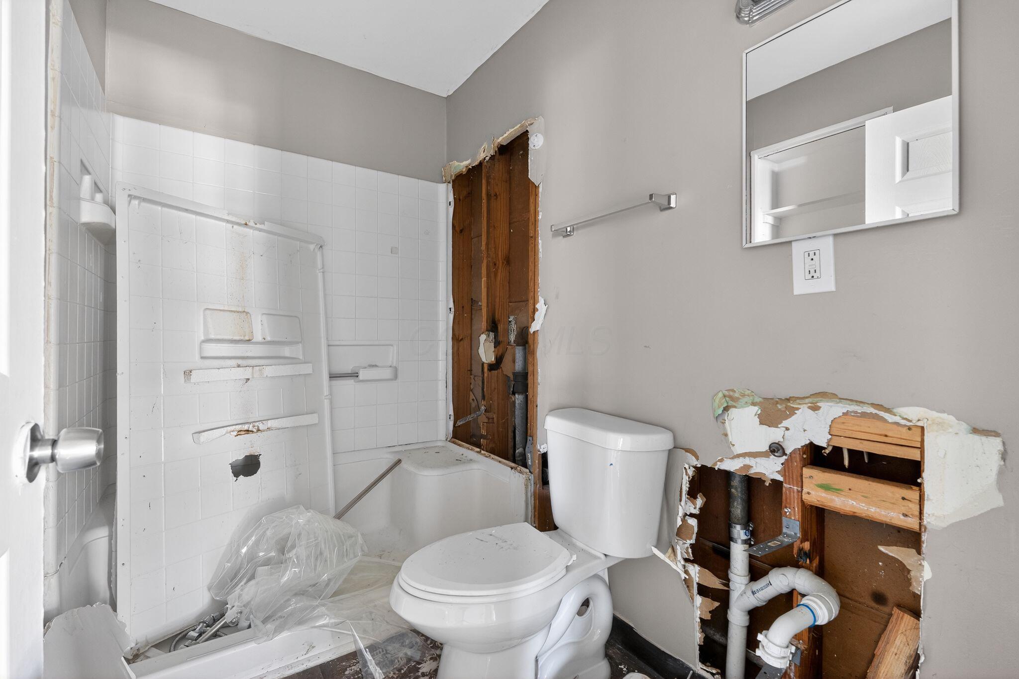 2131 Argyle Drive Property Photo 14