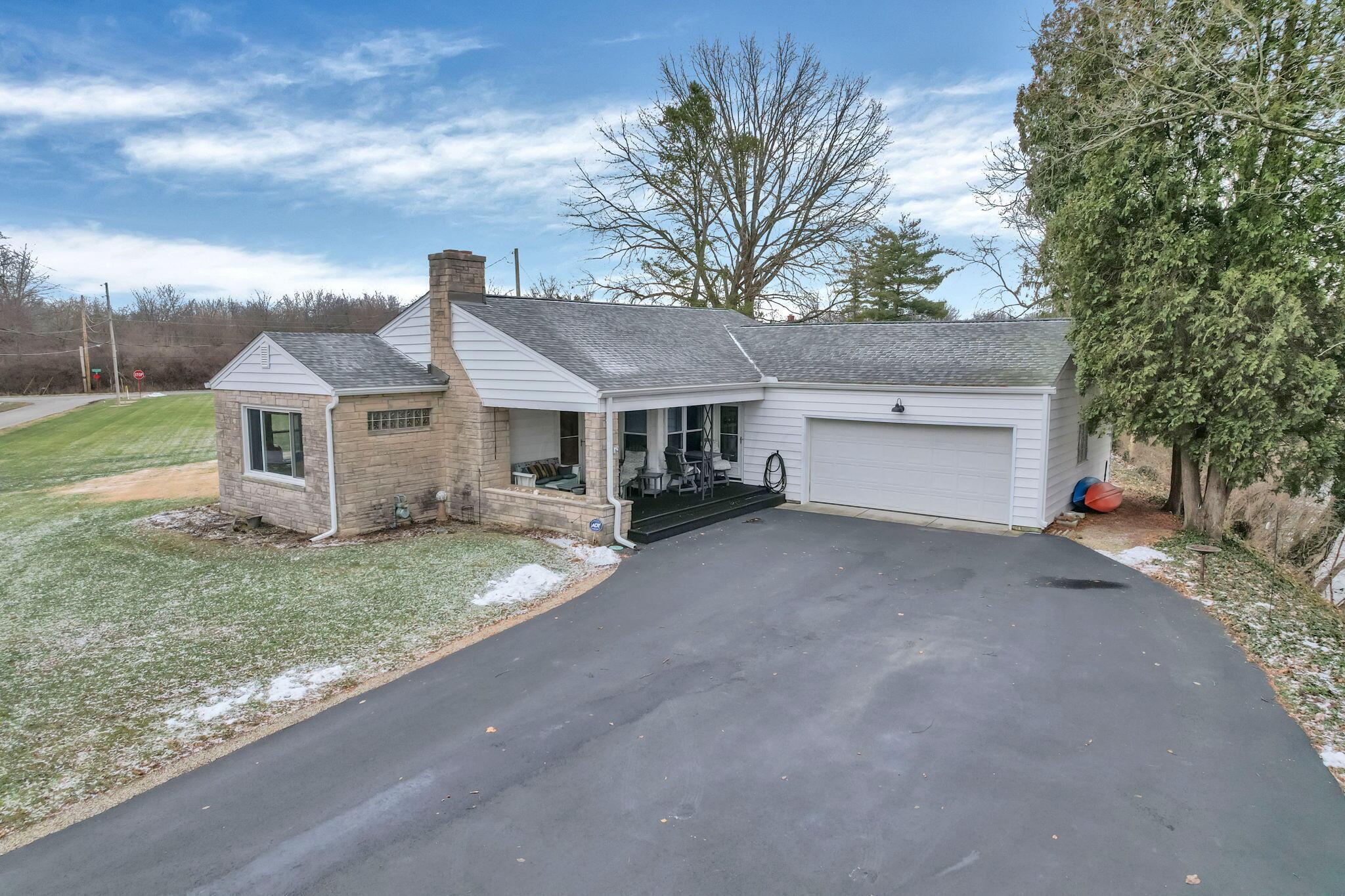 12539 Lambka Road Property Photo 1