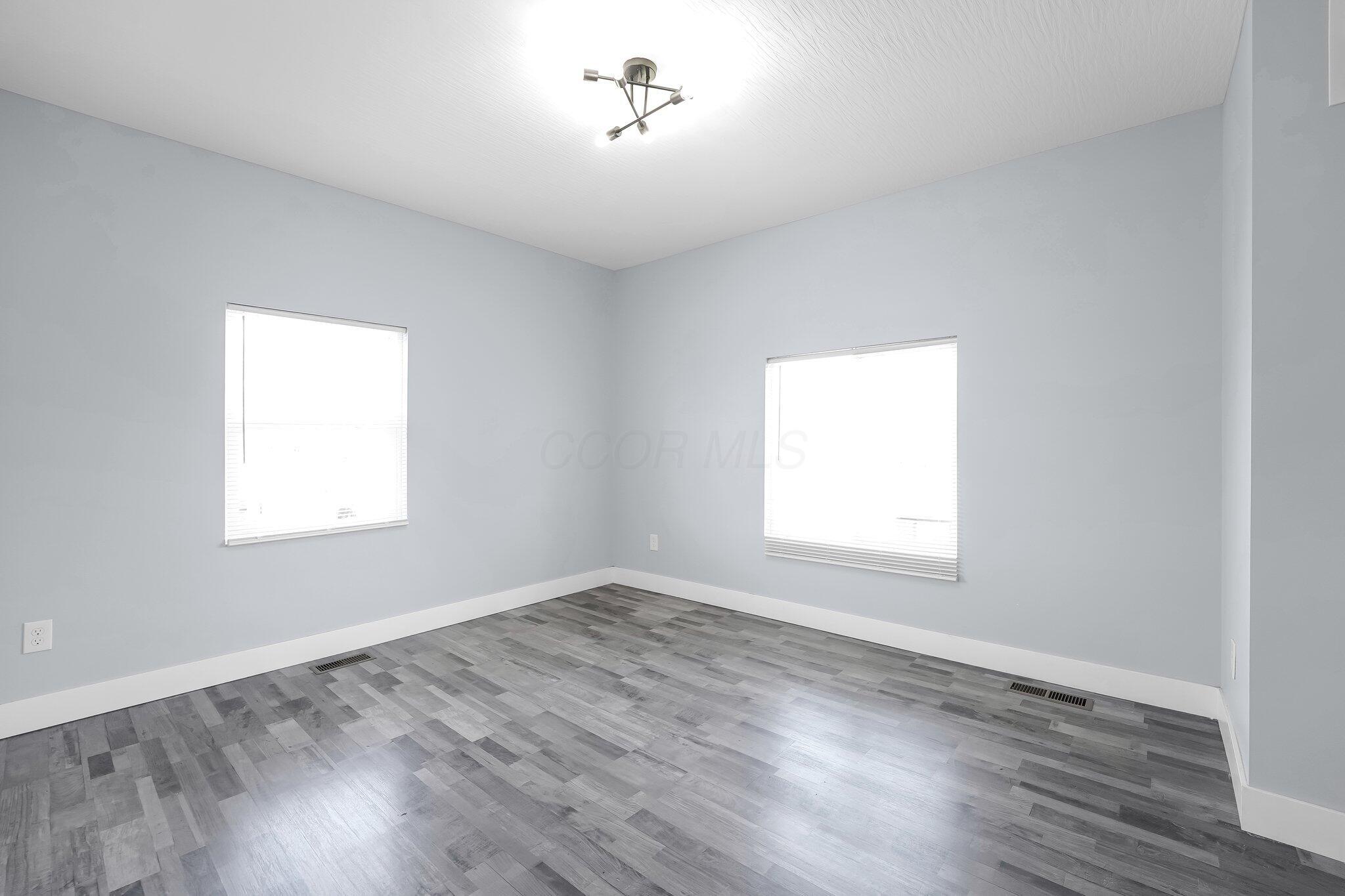 1157-59 E Atcheson Property Photo 14