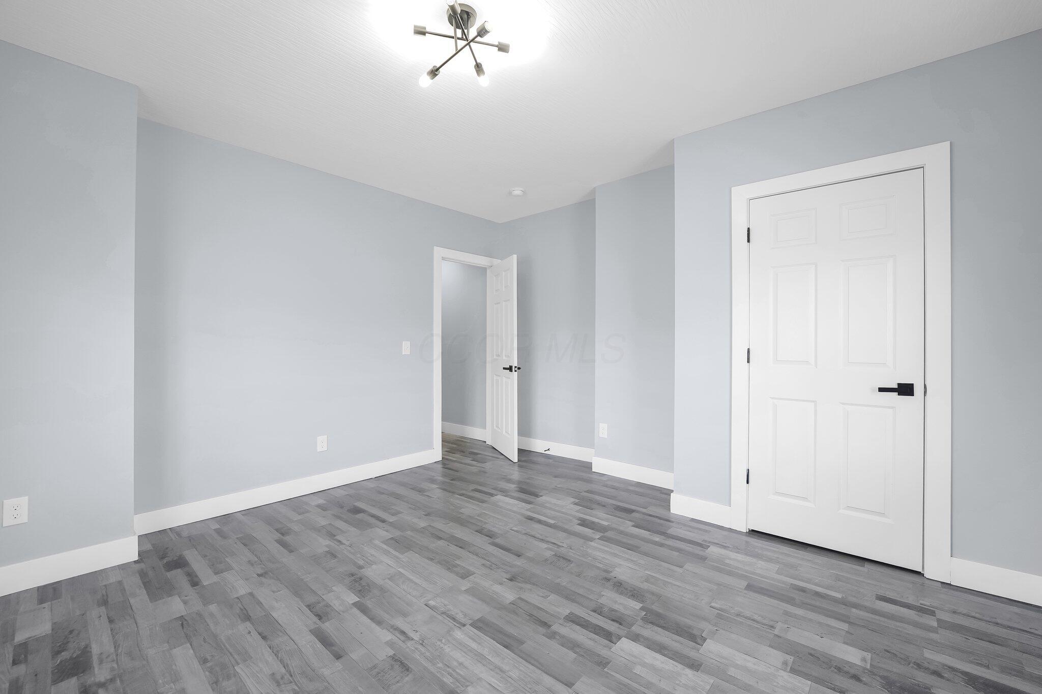 1157-59 E Atcheson Property Photo 15