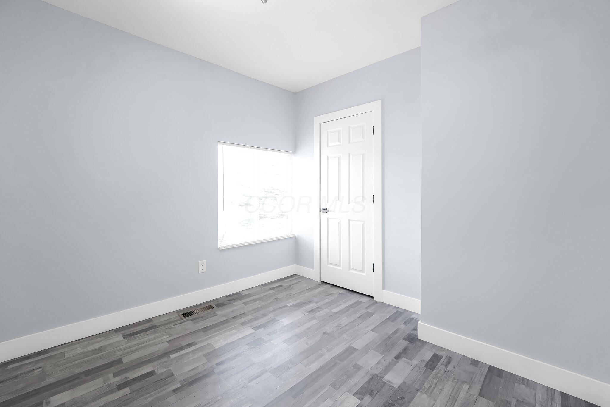 1157-59 E Atcheson Property Photo 16
