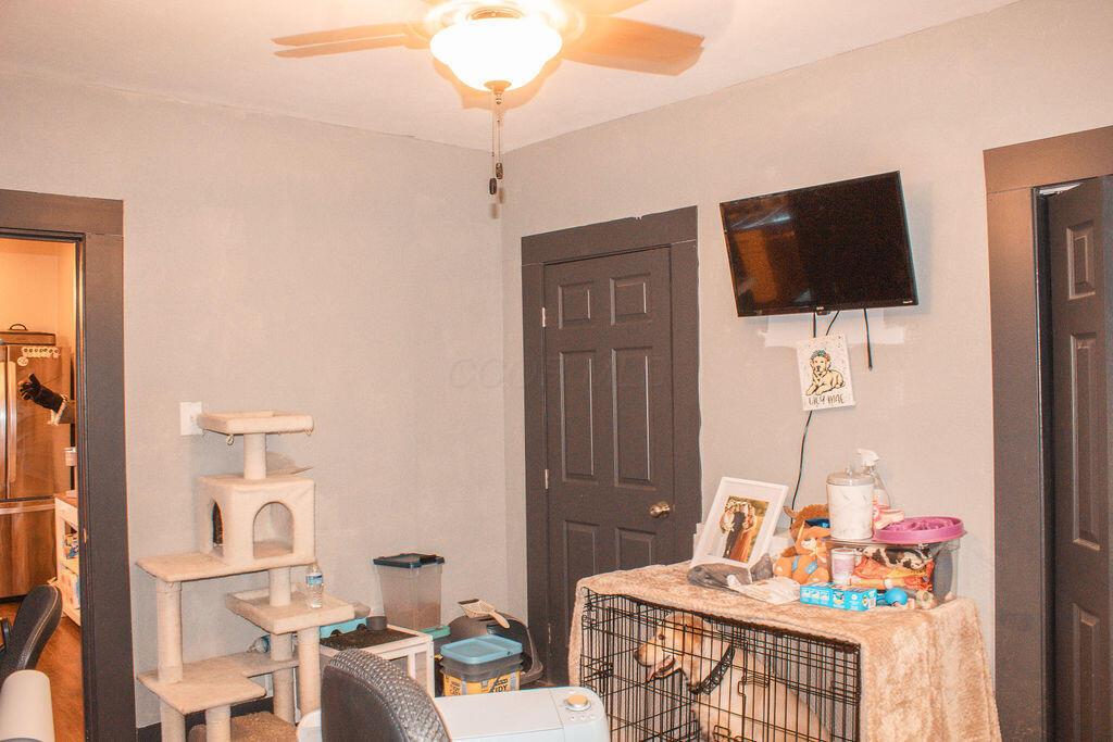 523 E Paint Street Property Photo 7