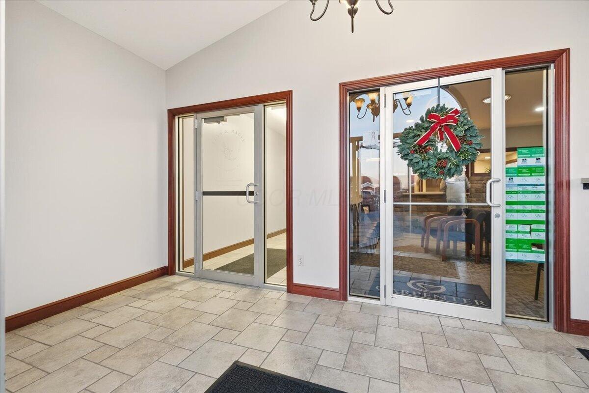 1684 Venture Drive, E Property Photo 20