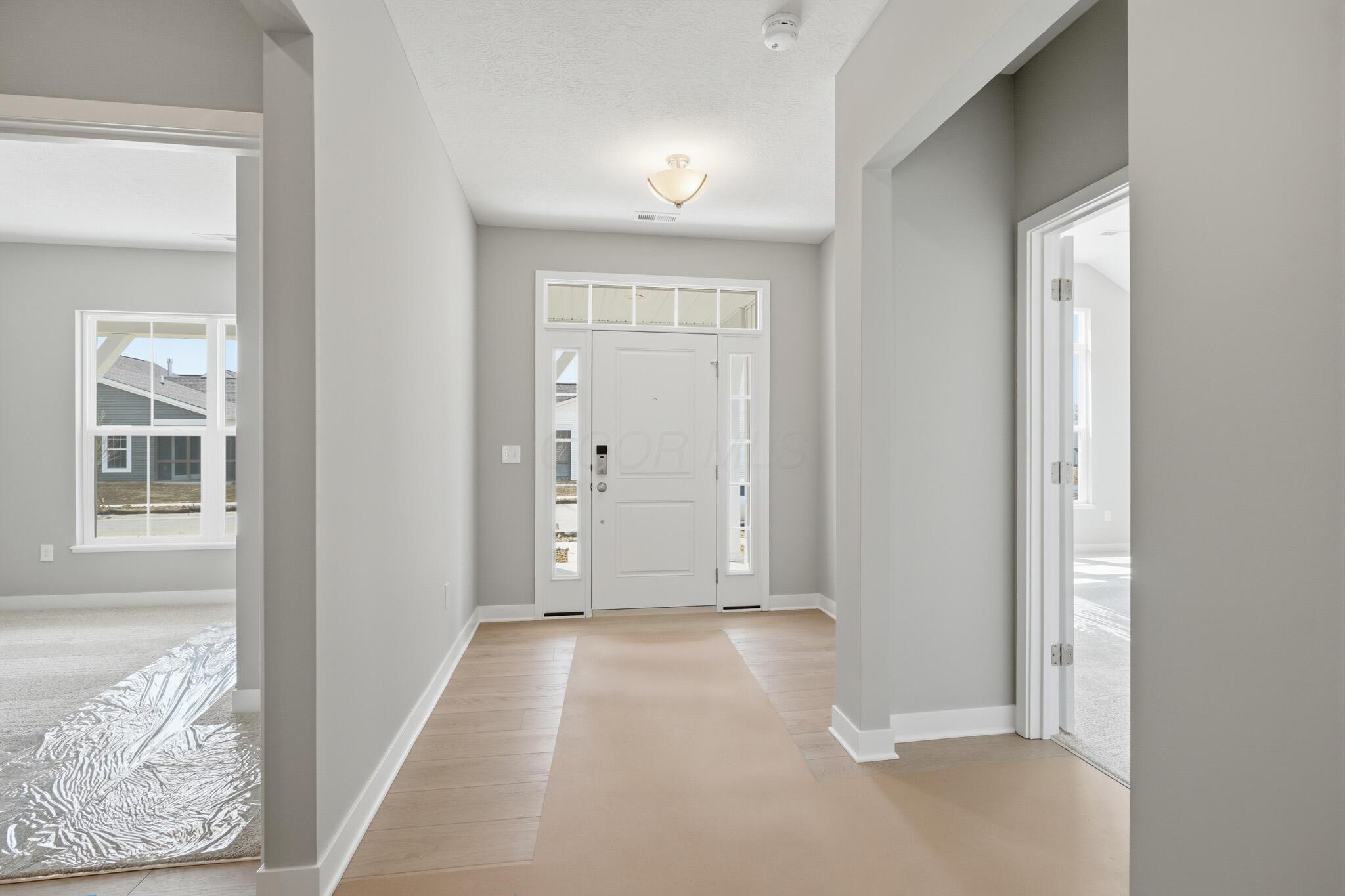 6954 Corsican Loop N Property Photo 6