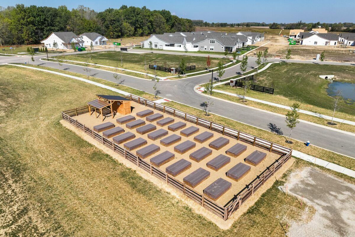6954 Corsican Loop N Property Photo 24