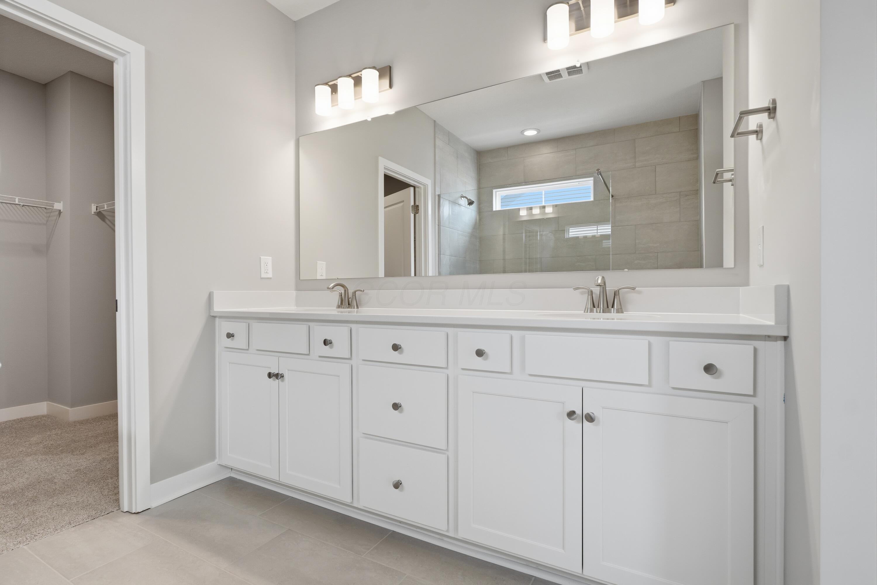 6954 Corsican Loop N Property Photo 33