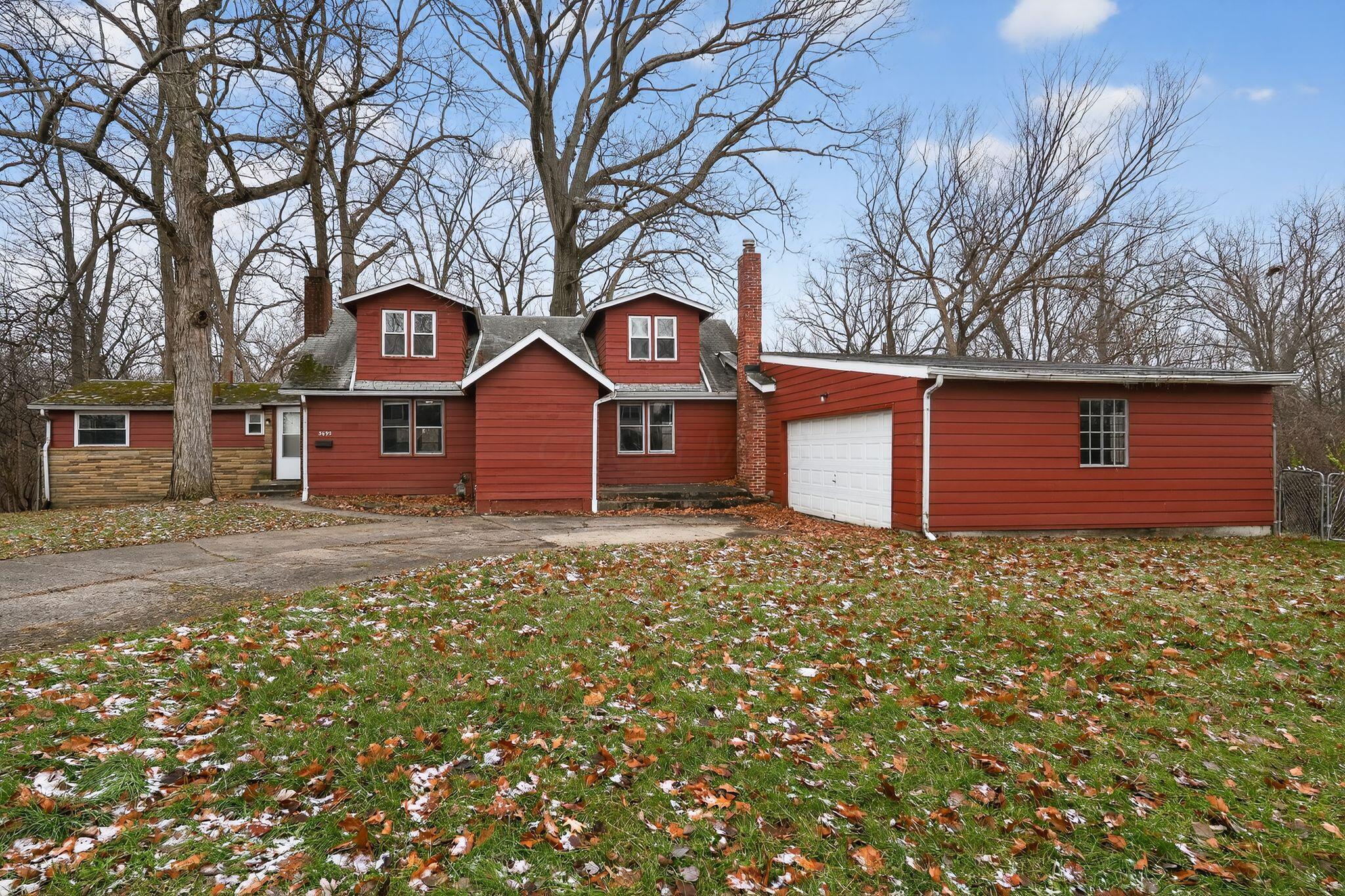 3695 Santiago Drive Property Photo 1