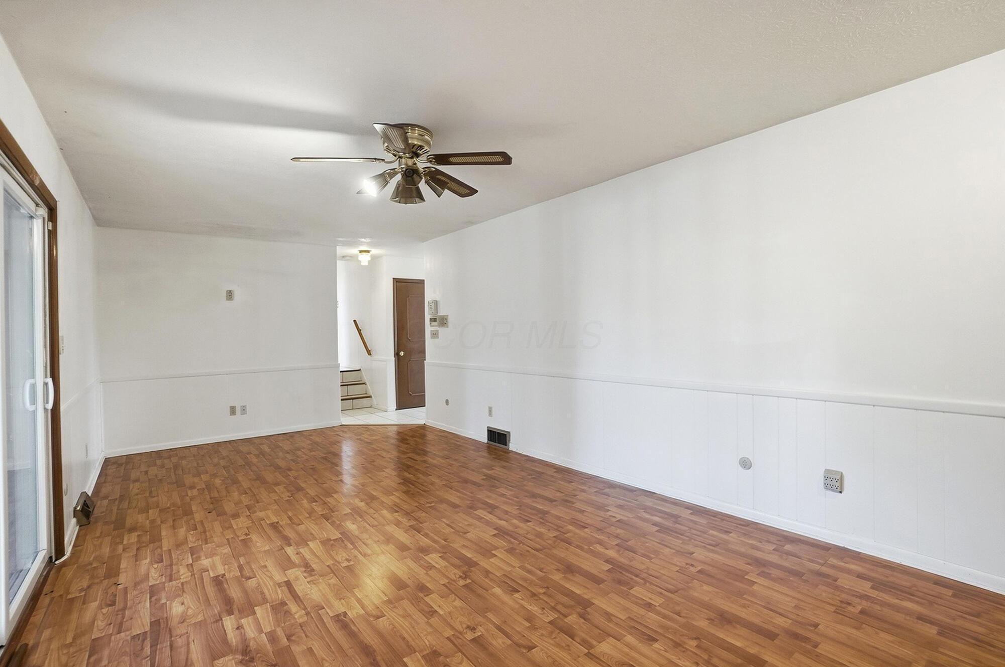 1638 Arrowood Lp N Property Photo 11