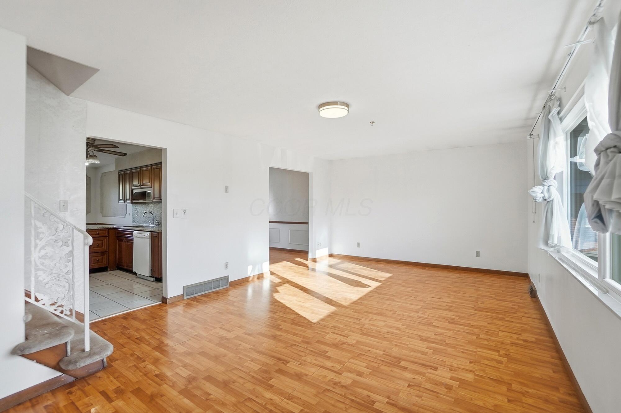 1638 Arrowood Lp N Property Photo 30