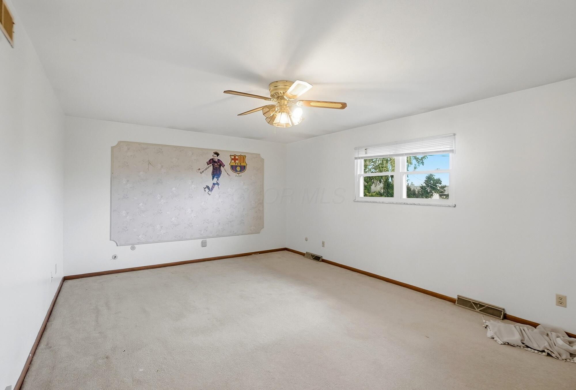 1638 Arrowood Lp N Property Photo 33