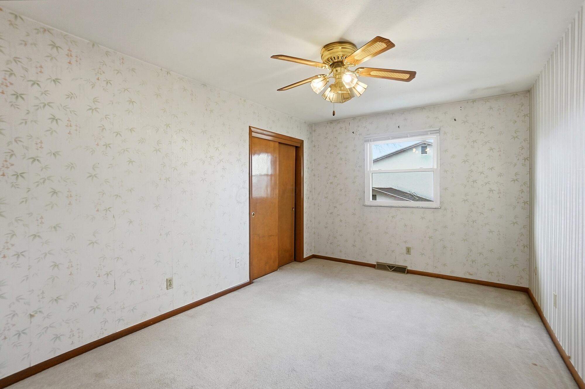 1638 Arrowood Lp N Property Photo 38