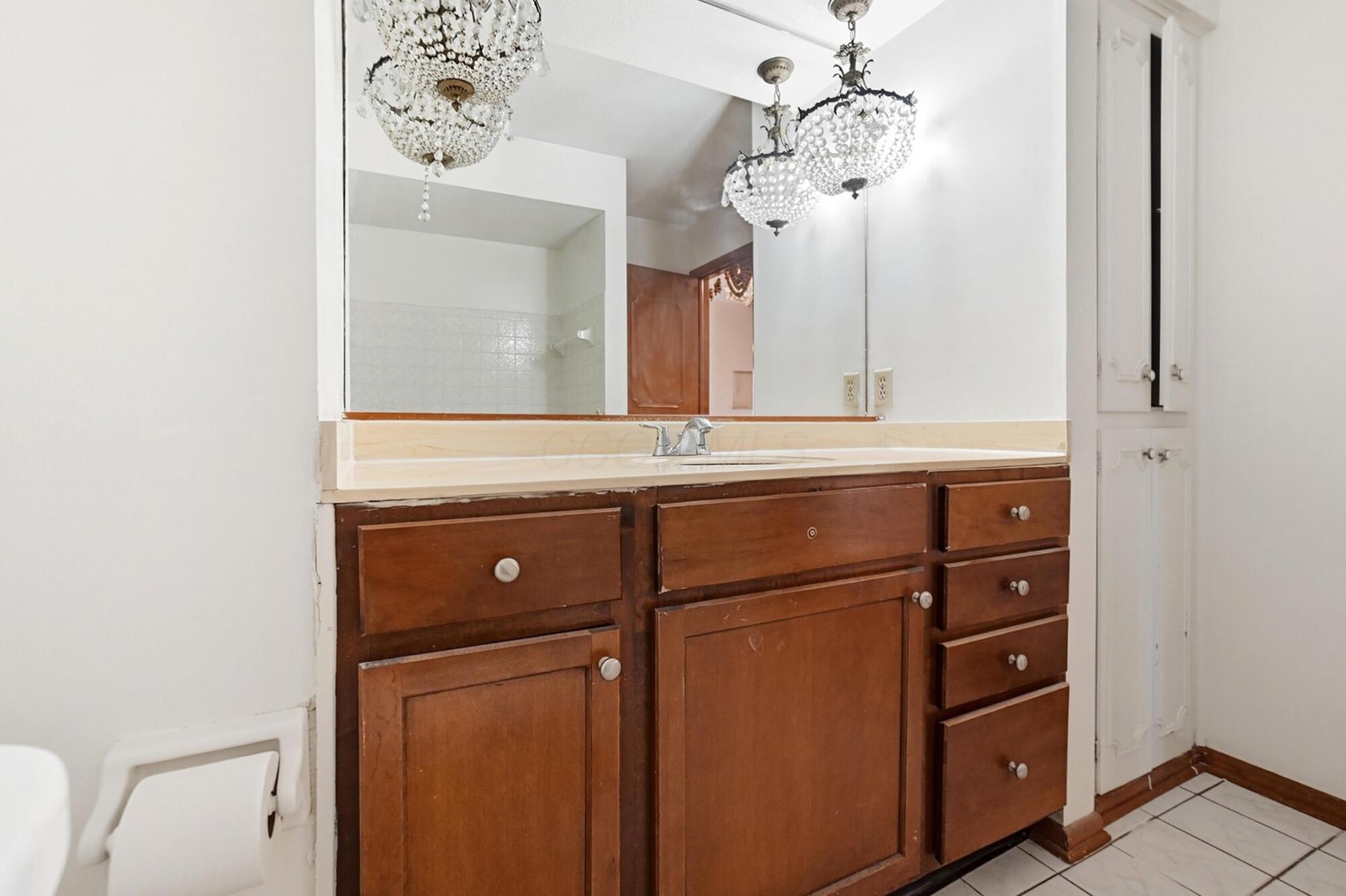 1638 Arrowood Lp N Property Photo 42