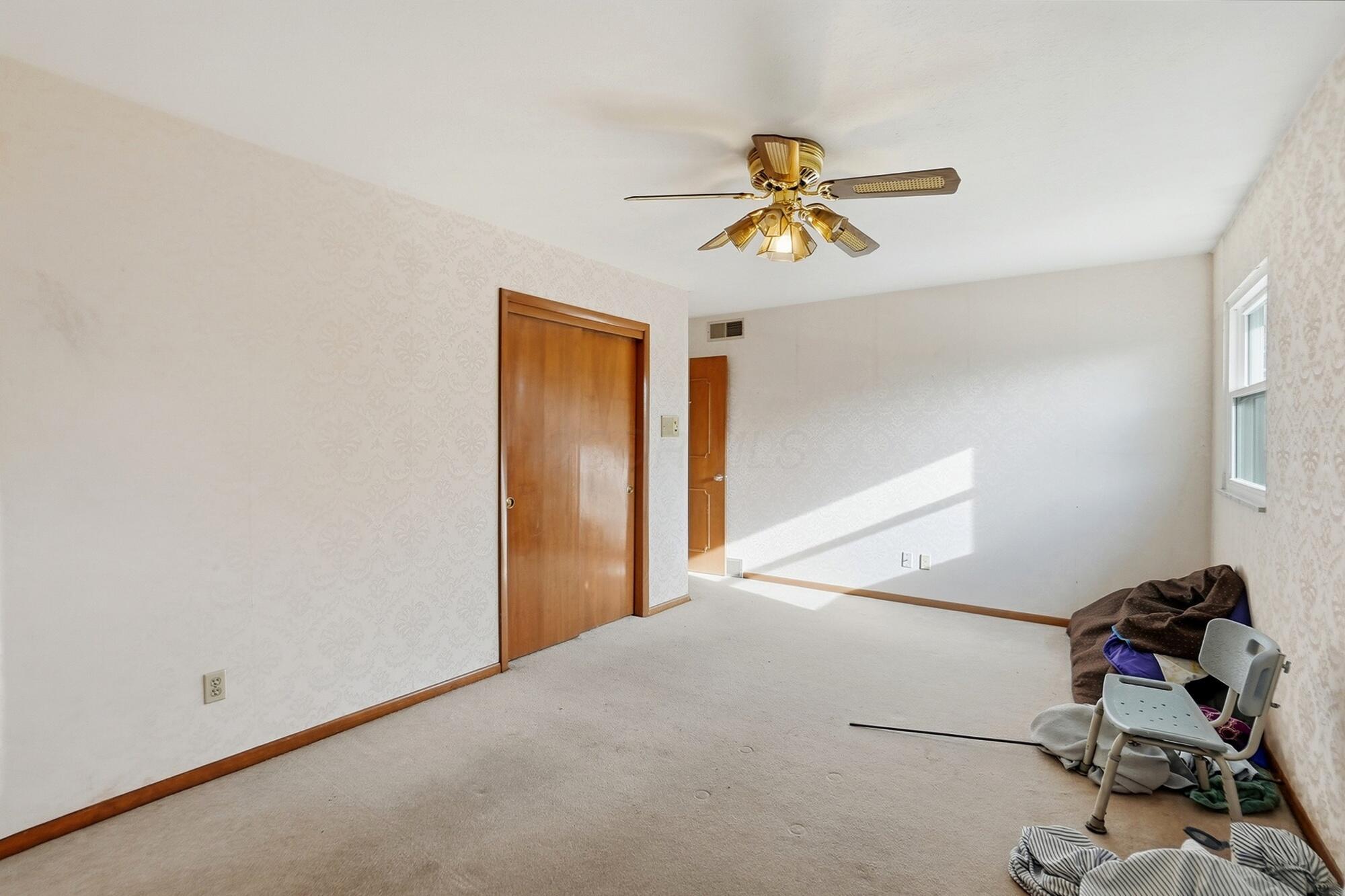 1638 Arrowood Lp N Property Photo 46