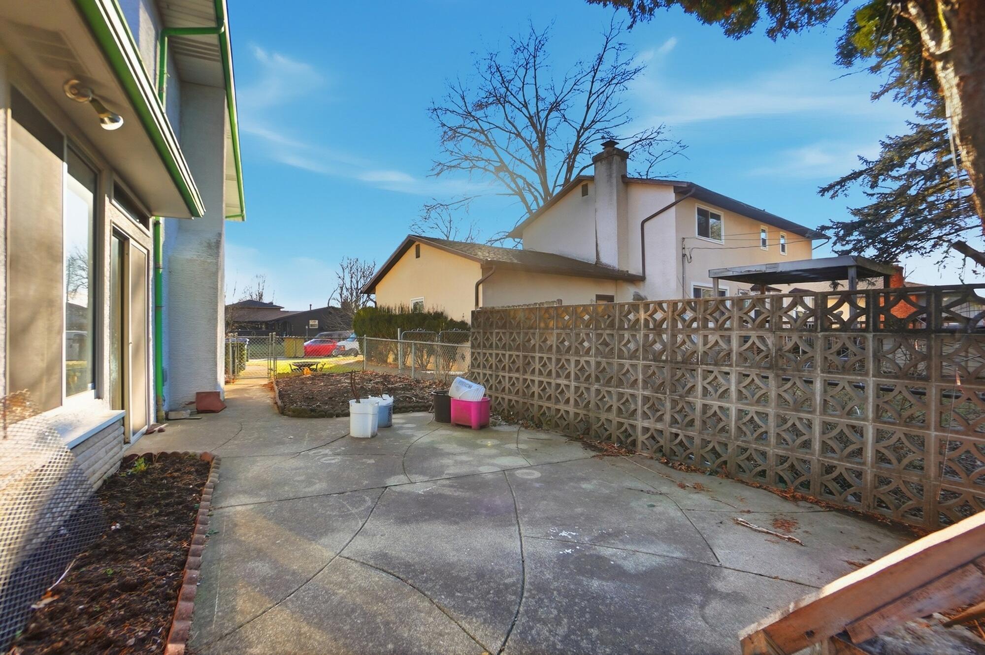 1638 Arrowood Lp N Property Photo 70