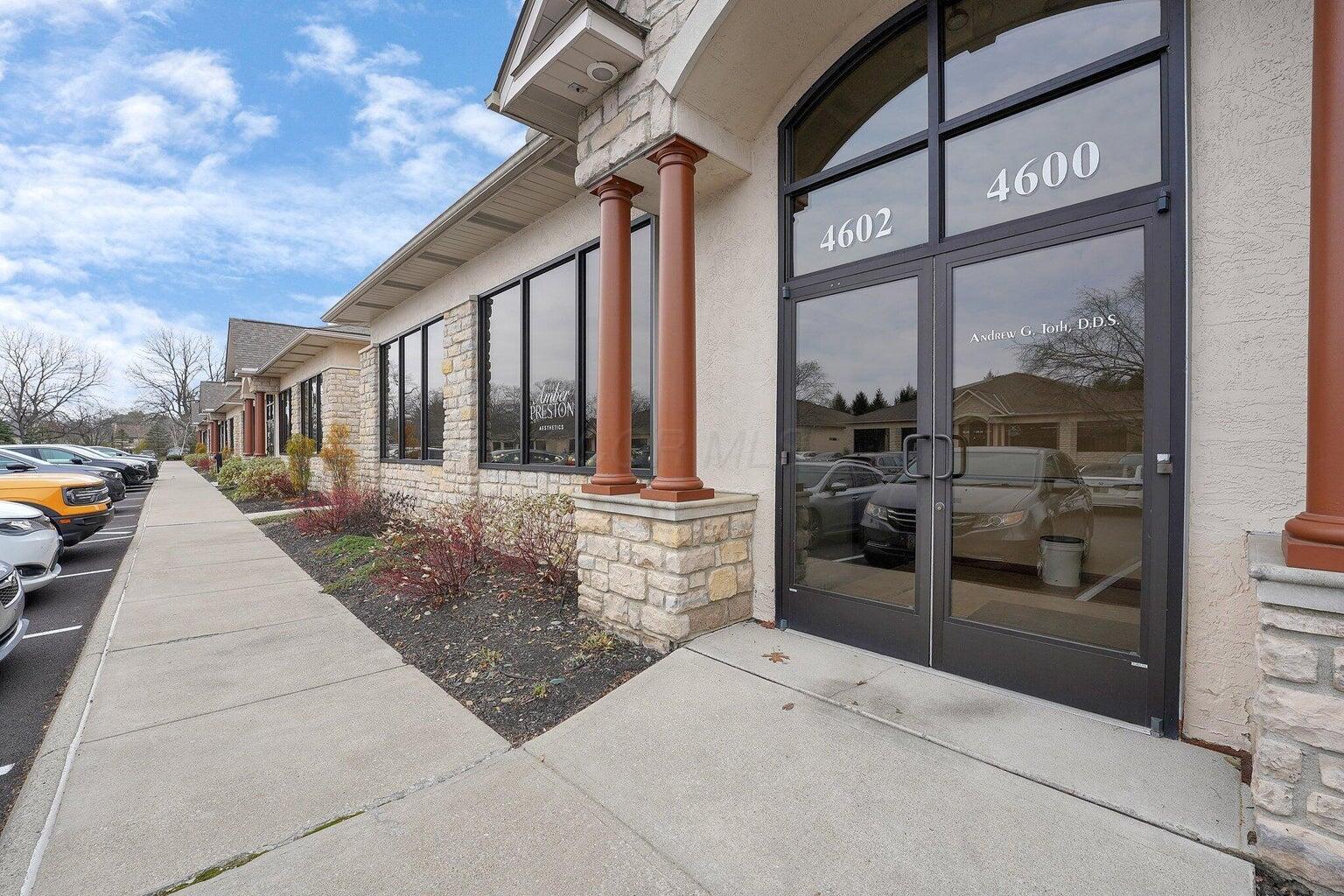 225046424 Property Photo 10