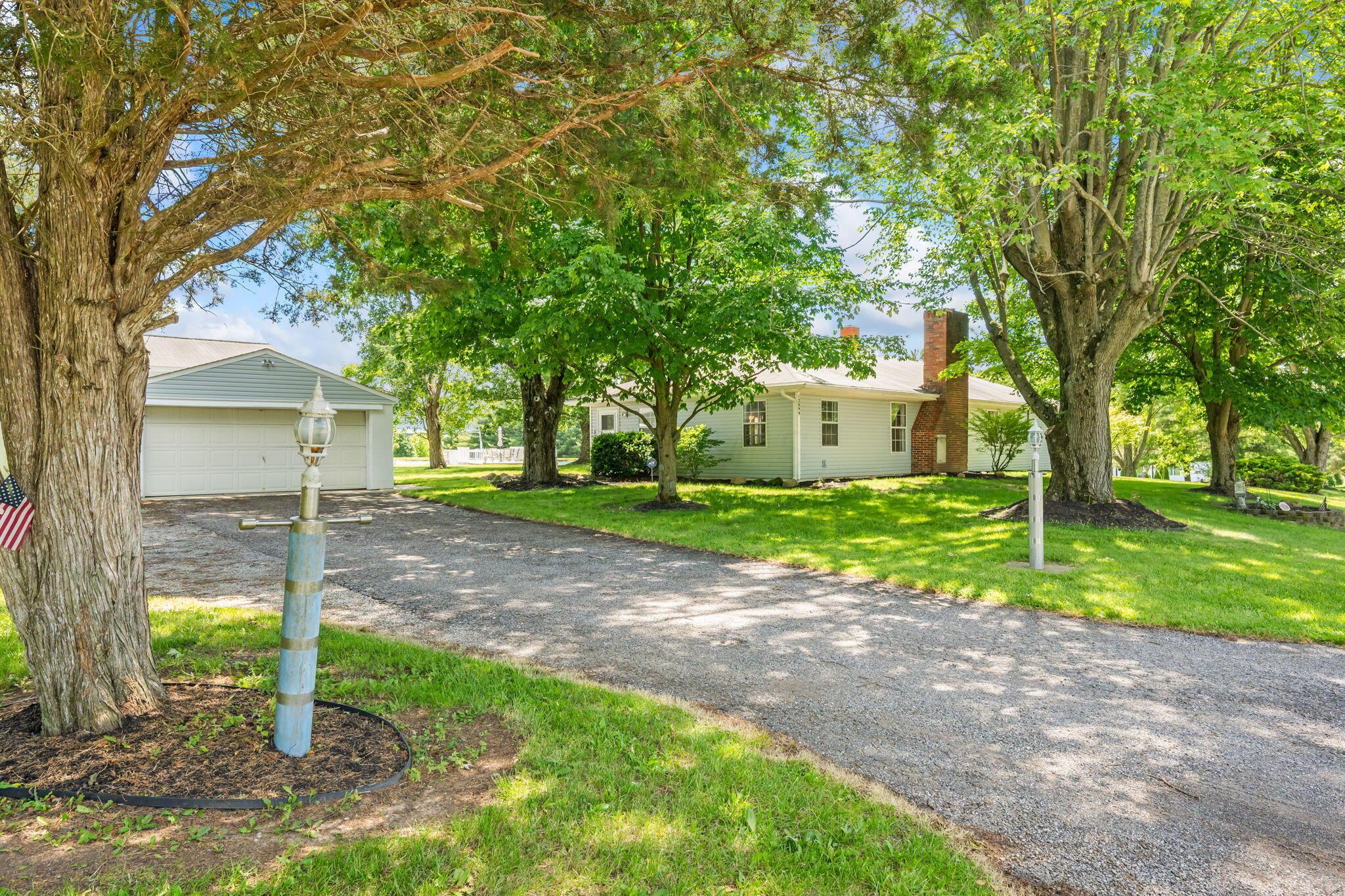 12899 Taylor Road Property Photo 12