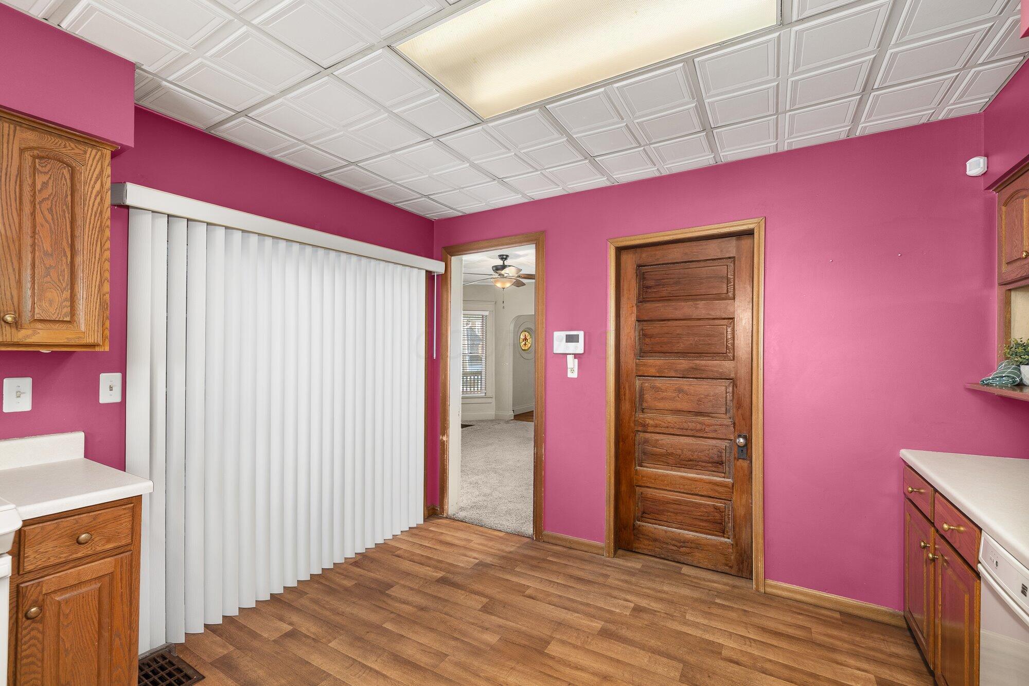 447 Windsor Street Property Photo 14