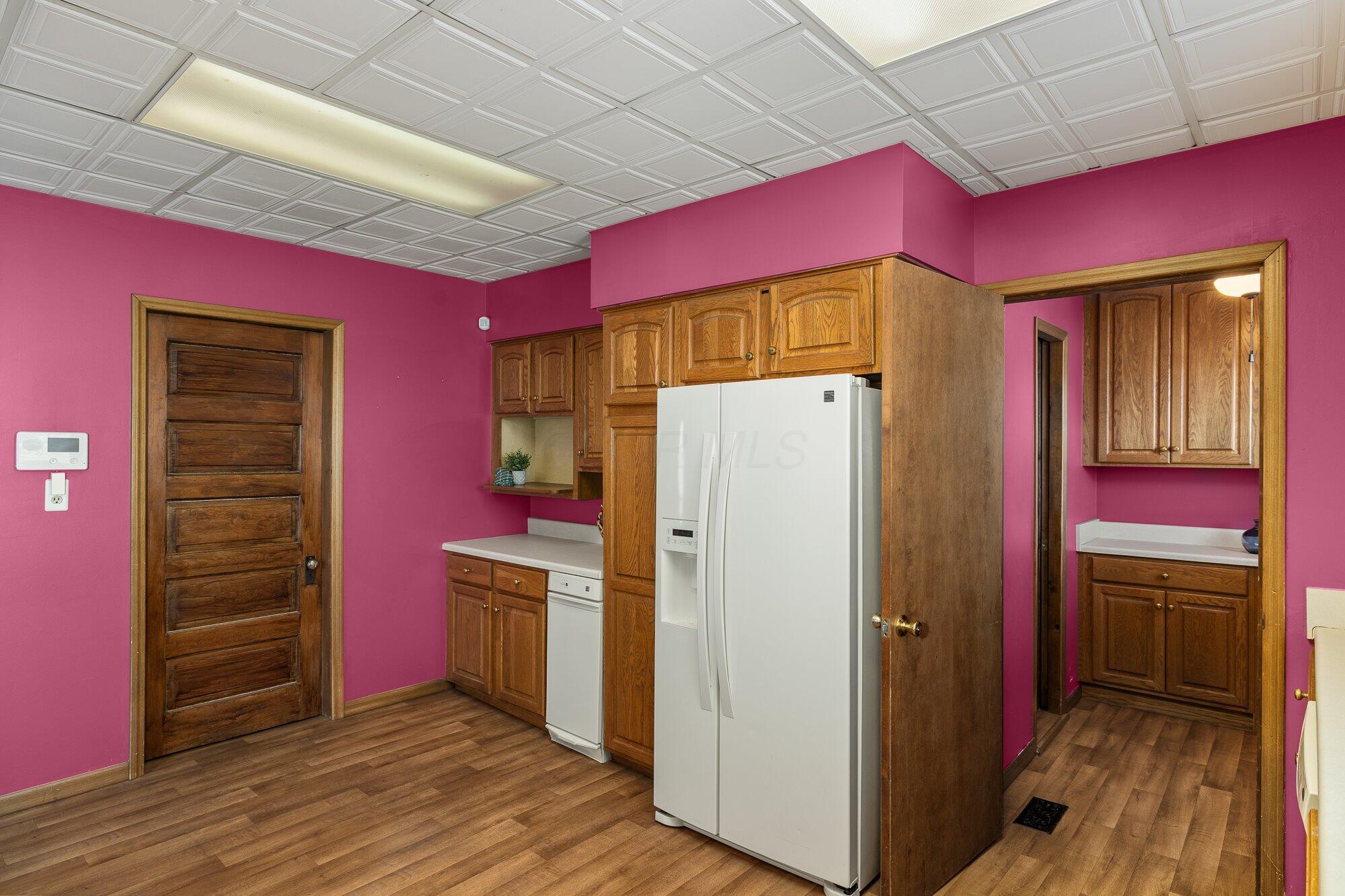 447 Windsor Street Property Photo 15