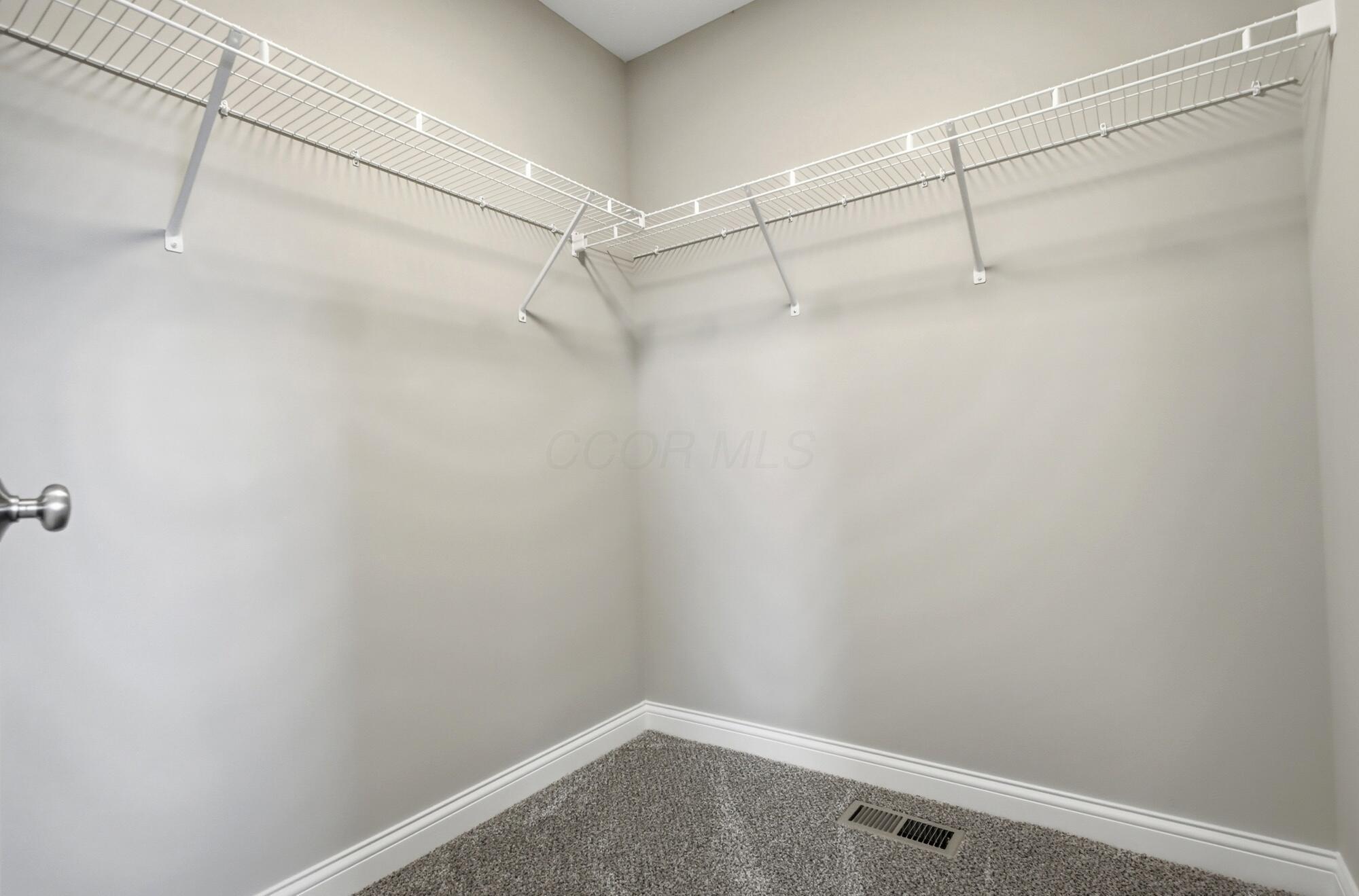 7051 Aster Way Property Photo 26