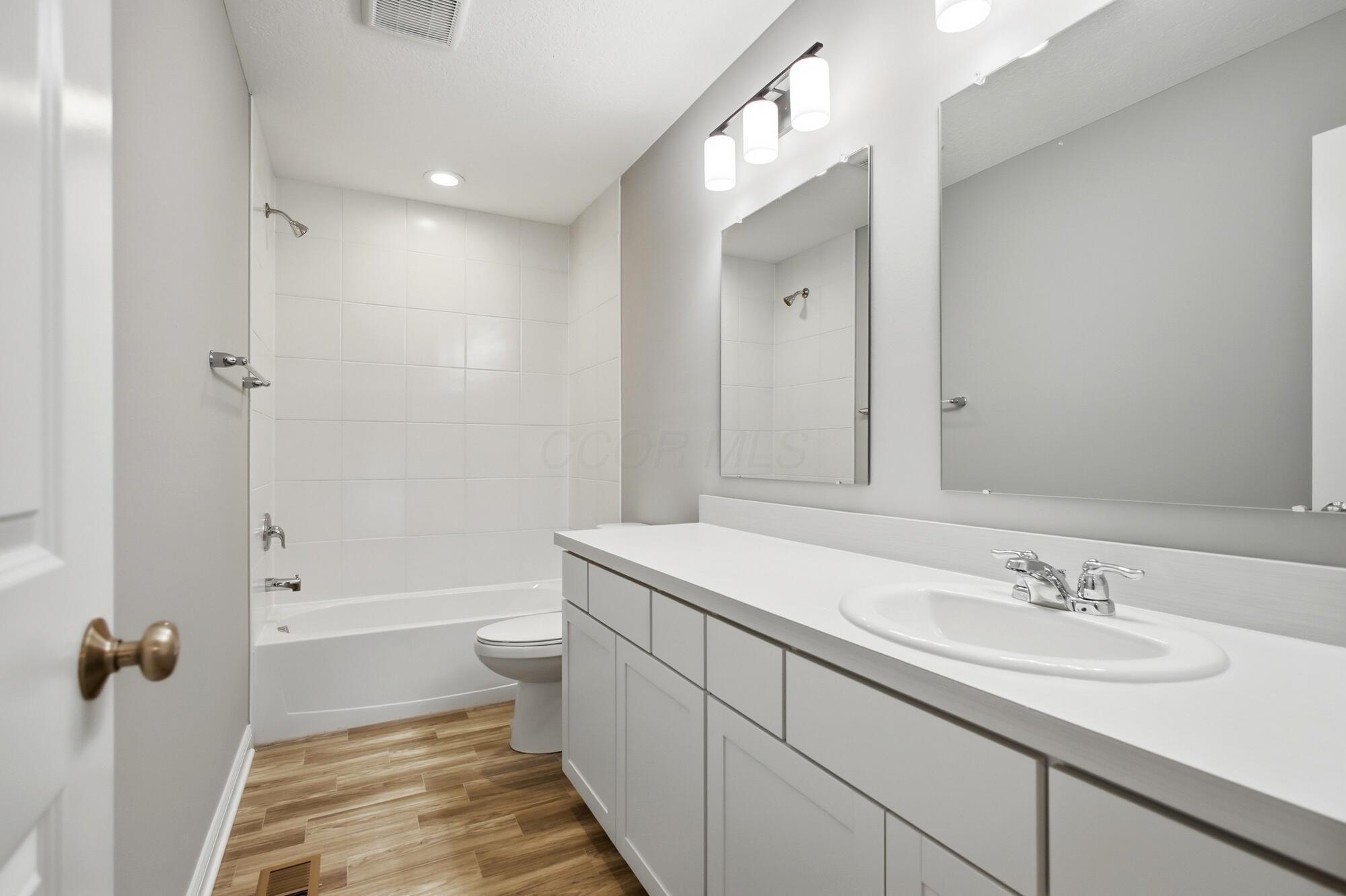 7051 Aster Way Property Photo 29