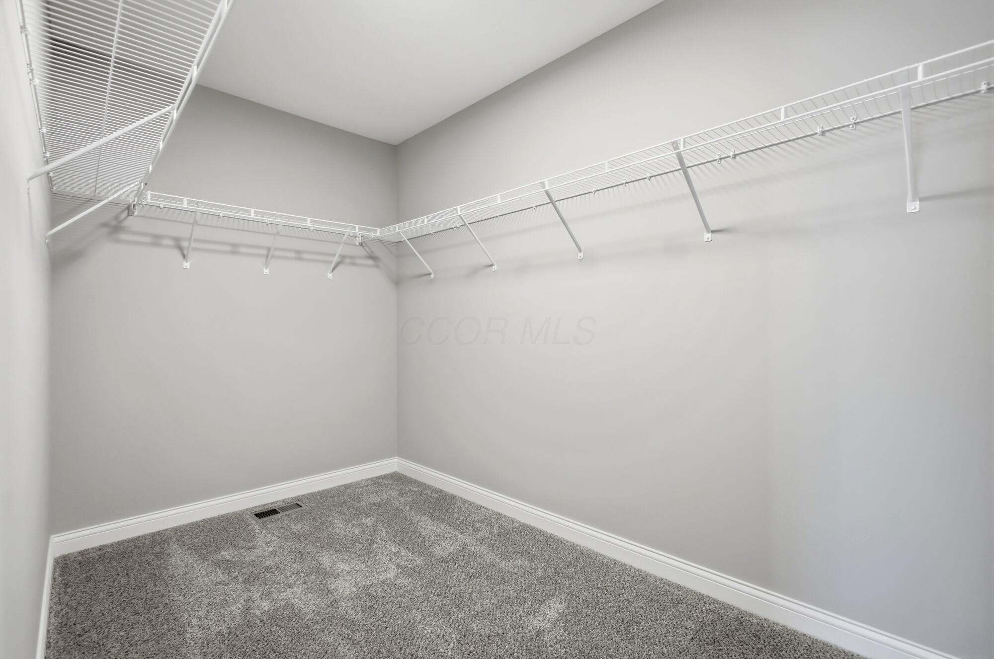 7051 Aster Way Property Photo 32