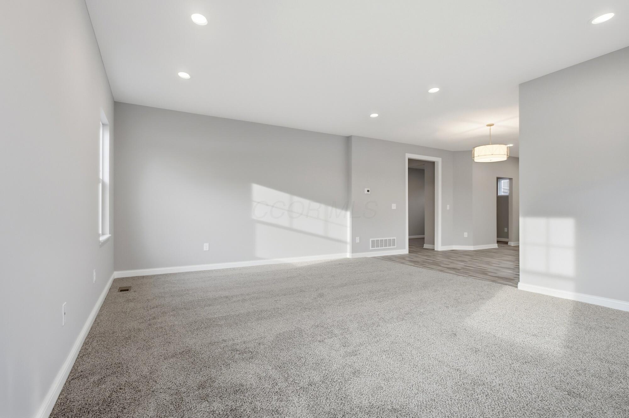 7051 Aster Way Property Photo 42