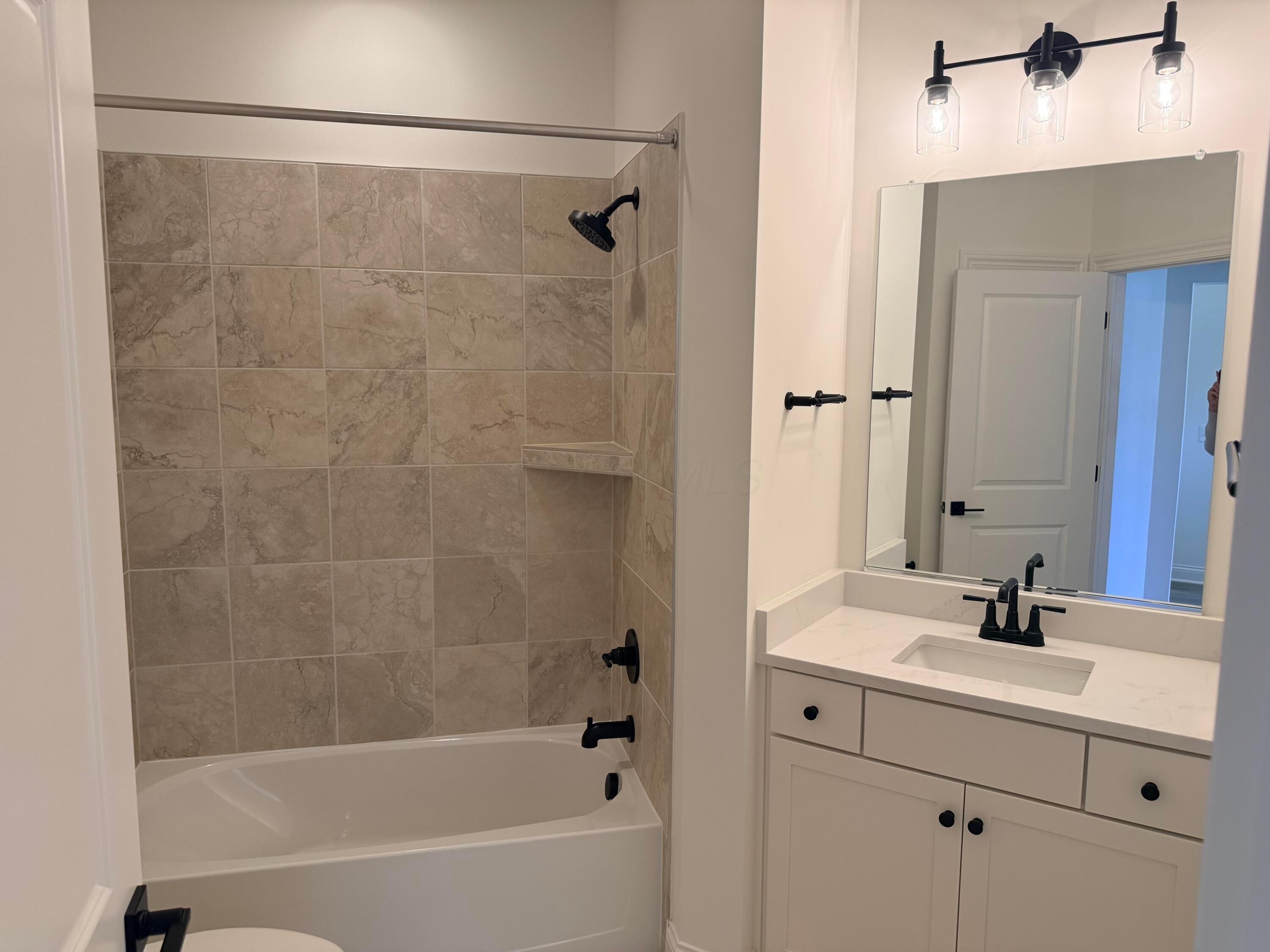 3358 Majestic Way Property Photo 18