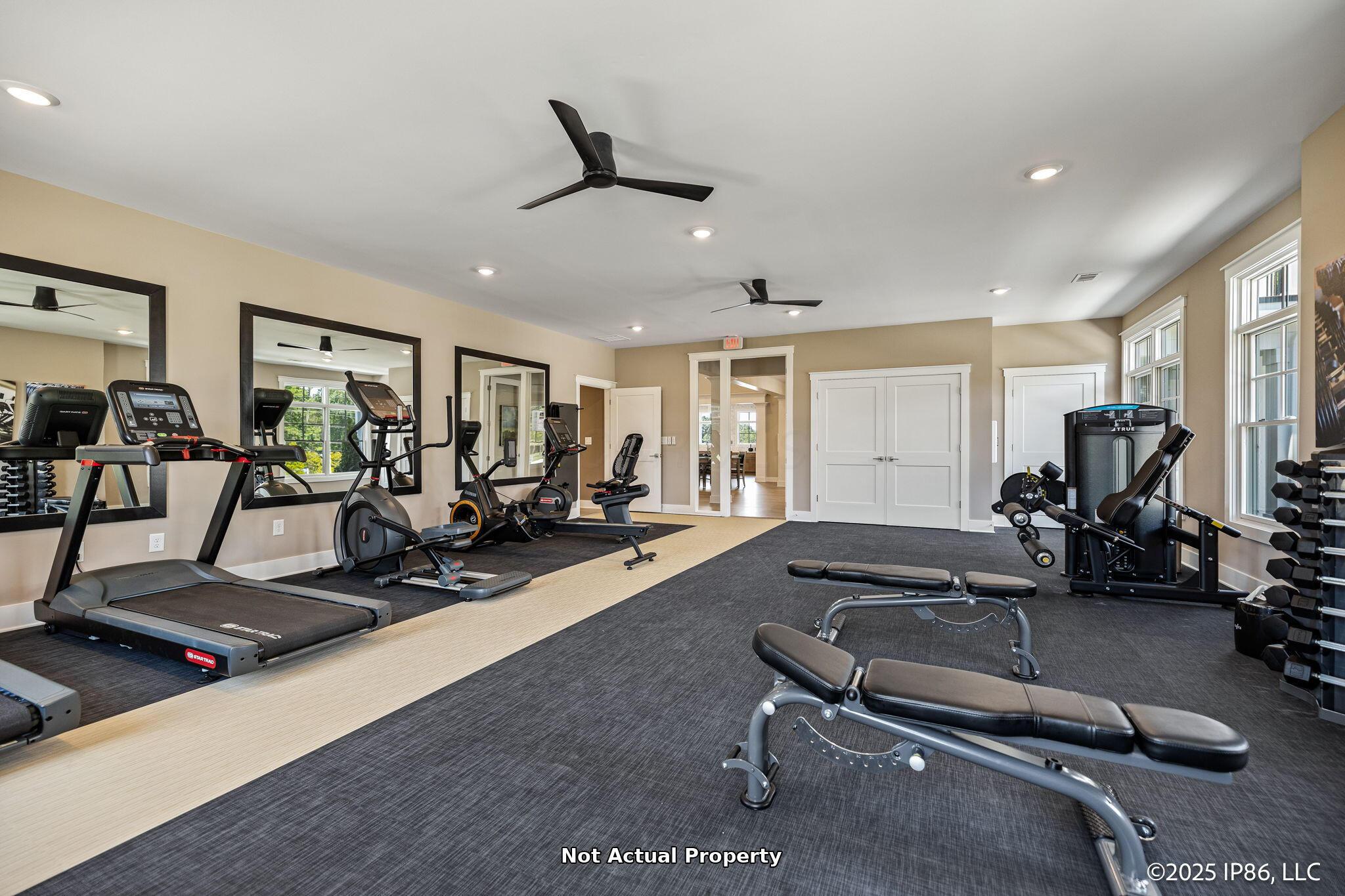 3358 Majestic Way Property Photo 30