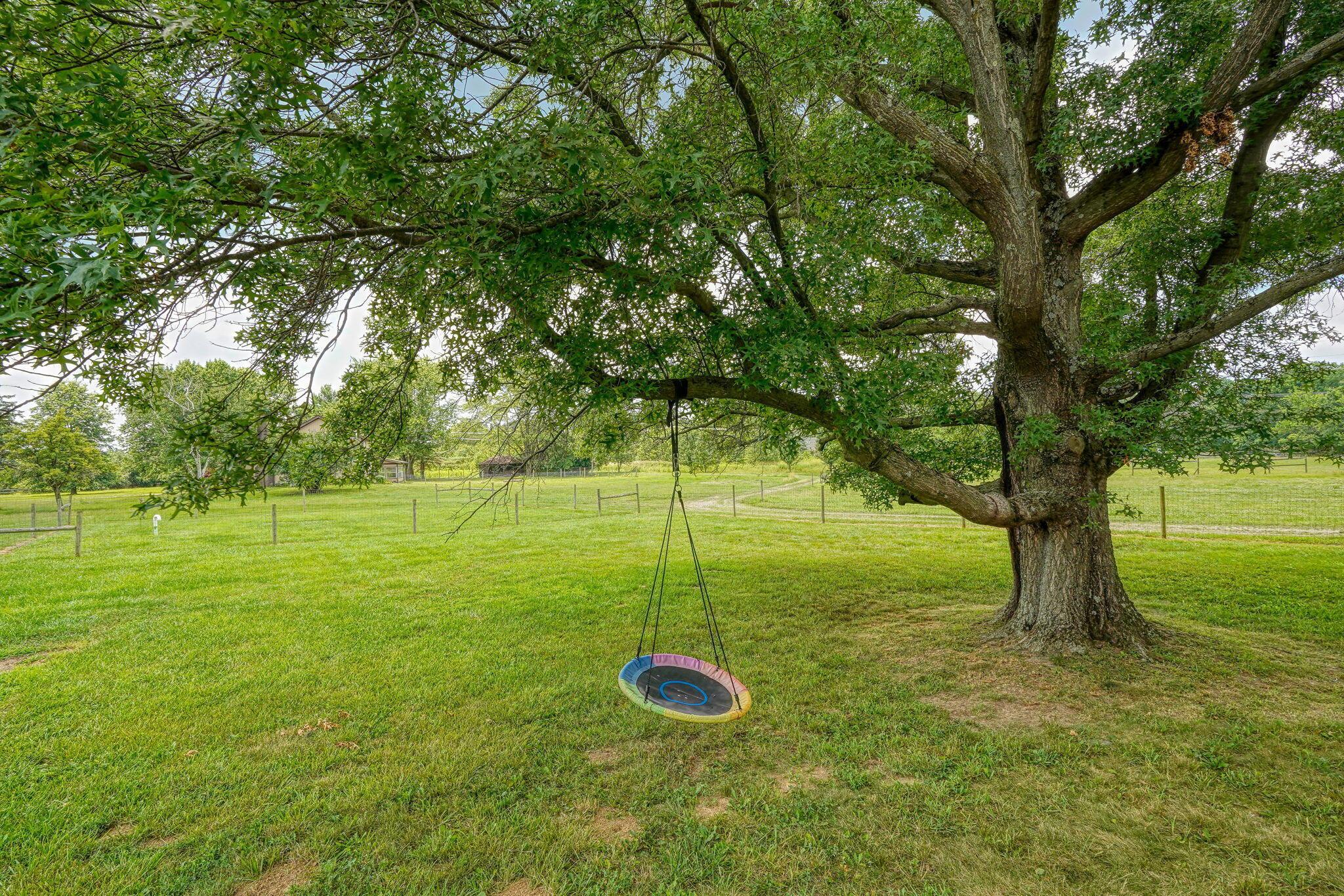 3910 Summit View Road Property Photo 45