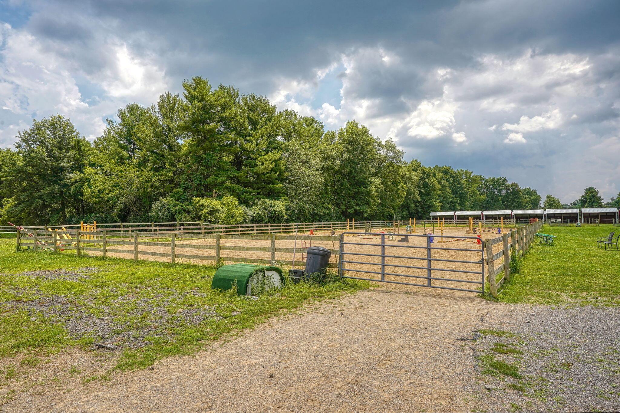 3910 Summit View Road Property Photo 46
