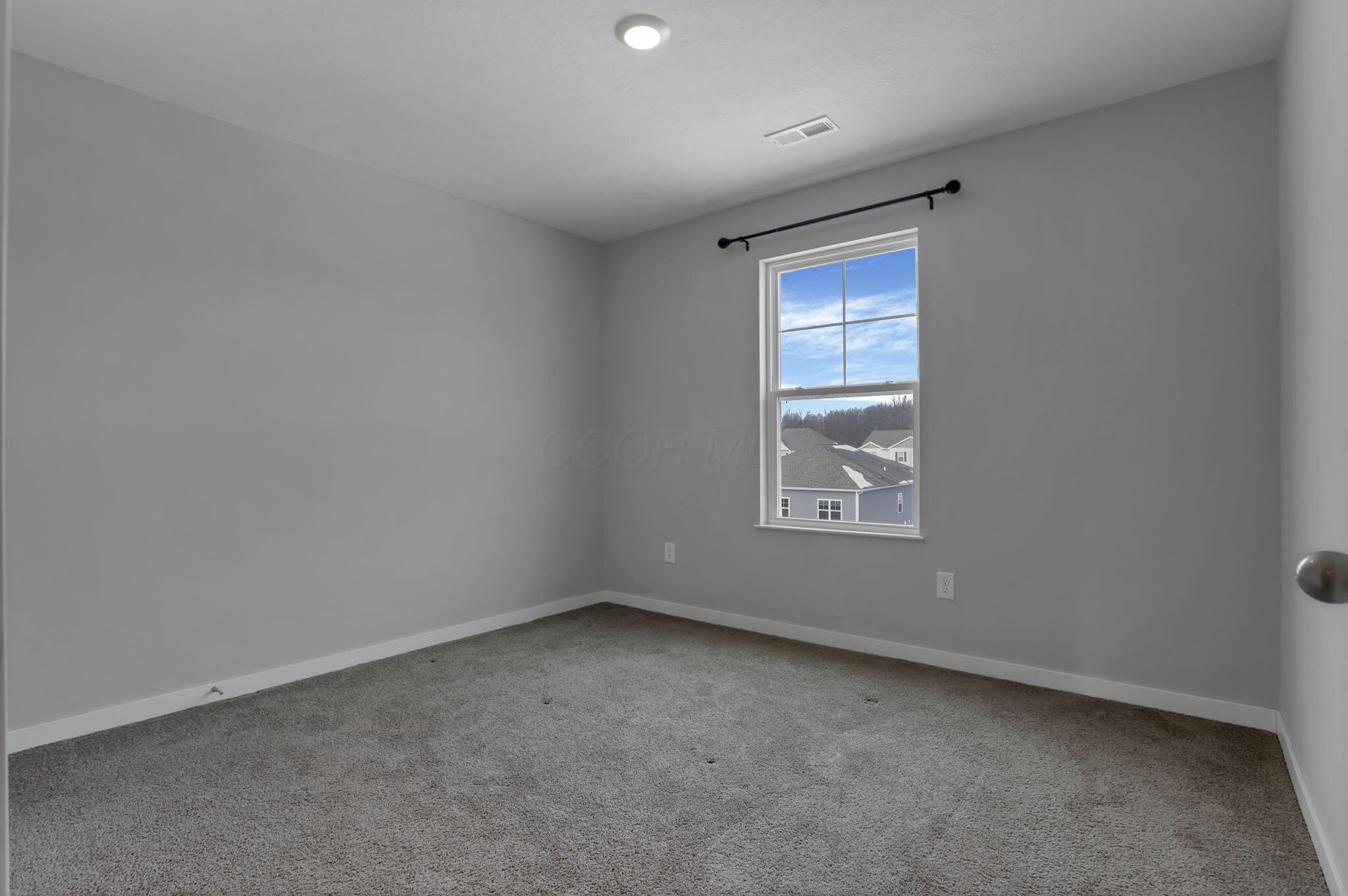 132 Mayfield Drive Property Photo 31