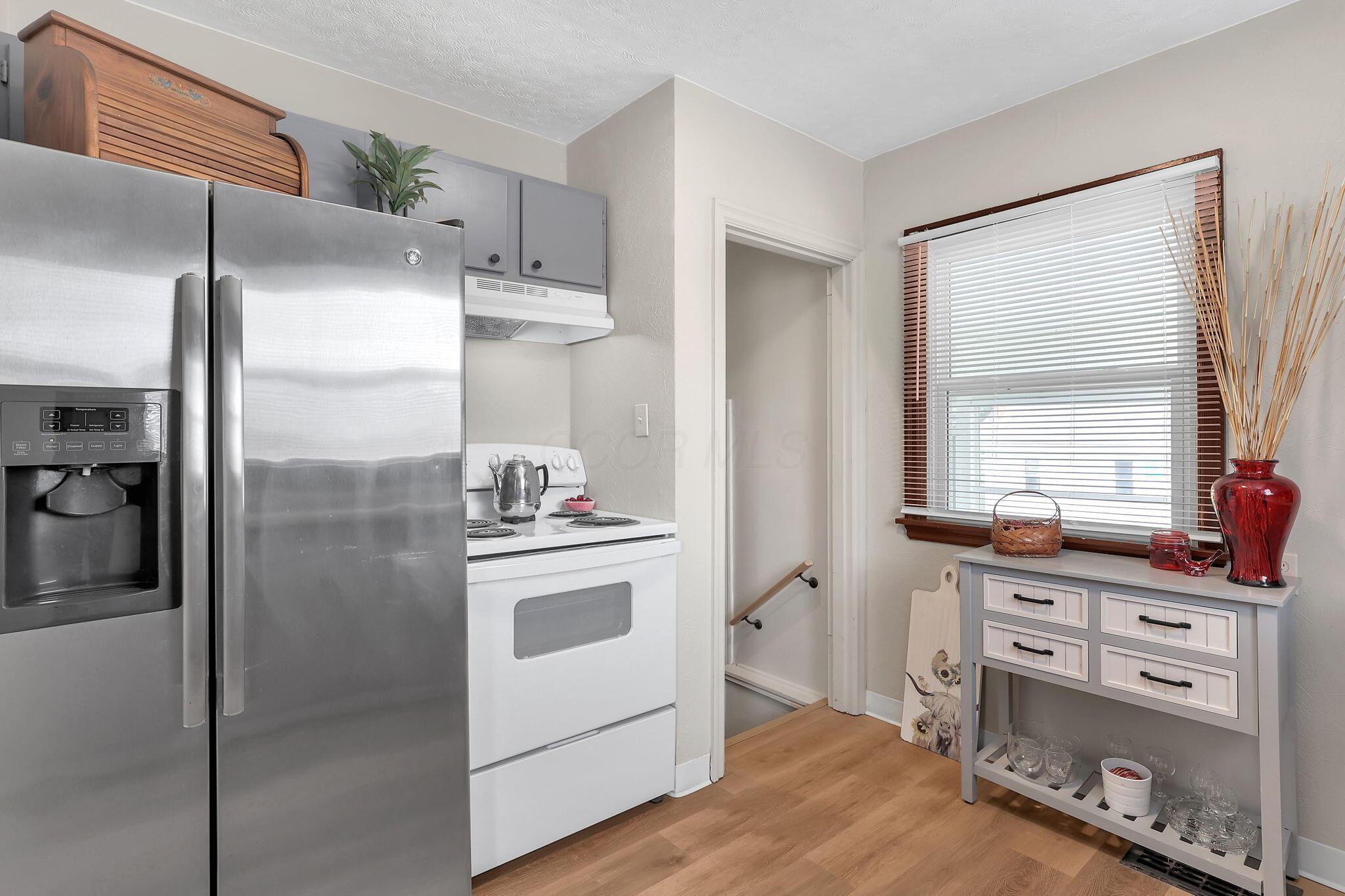 1560 Garling Avenue Property Photo 14