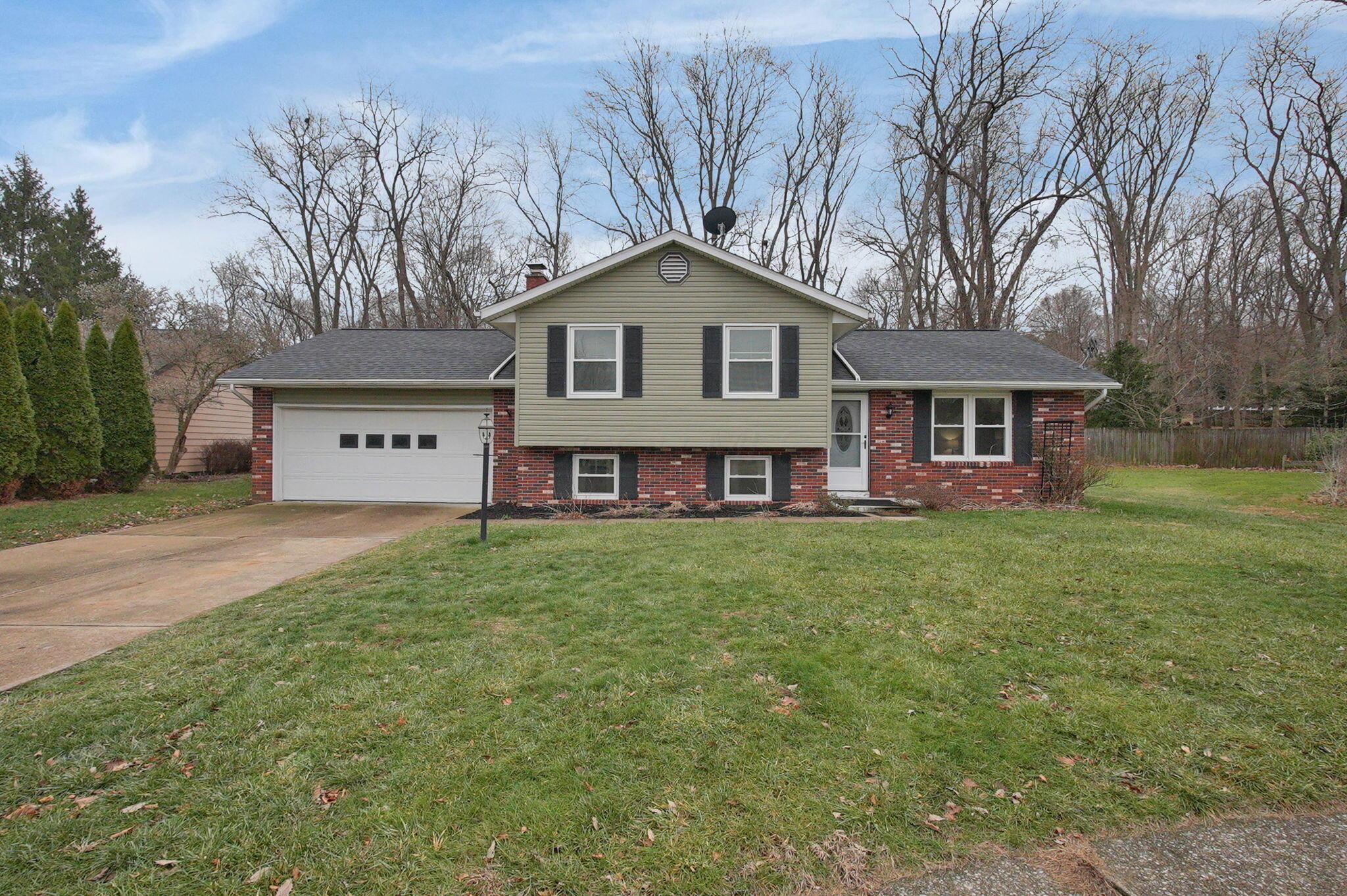 426 Alison Court Property Photo 1