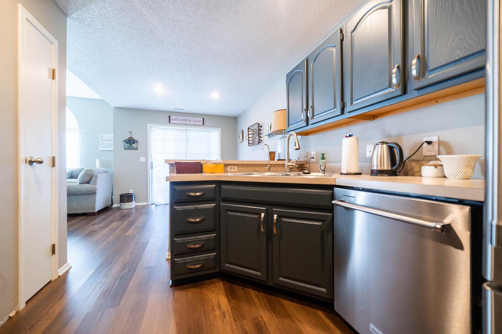 1242 Dunhurst Street Property Photo 6