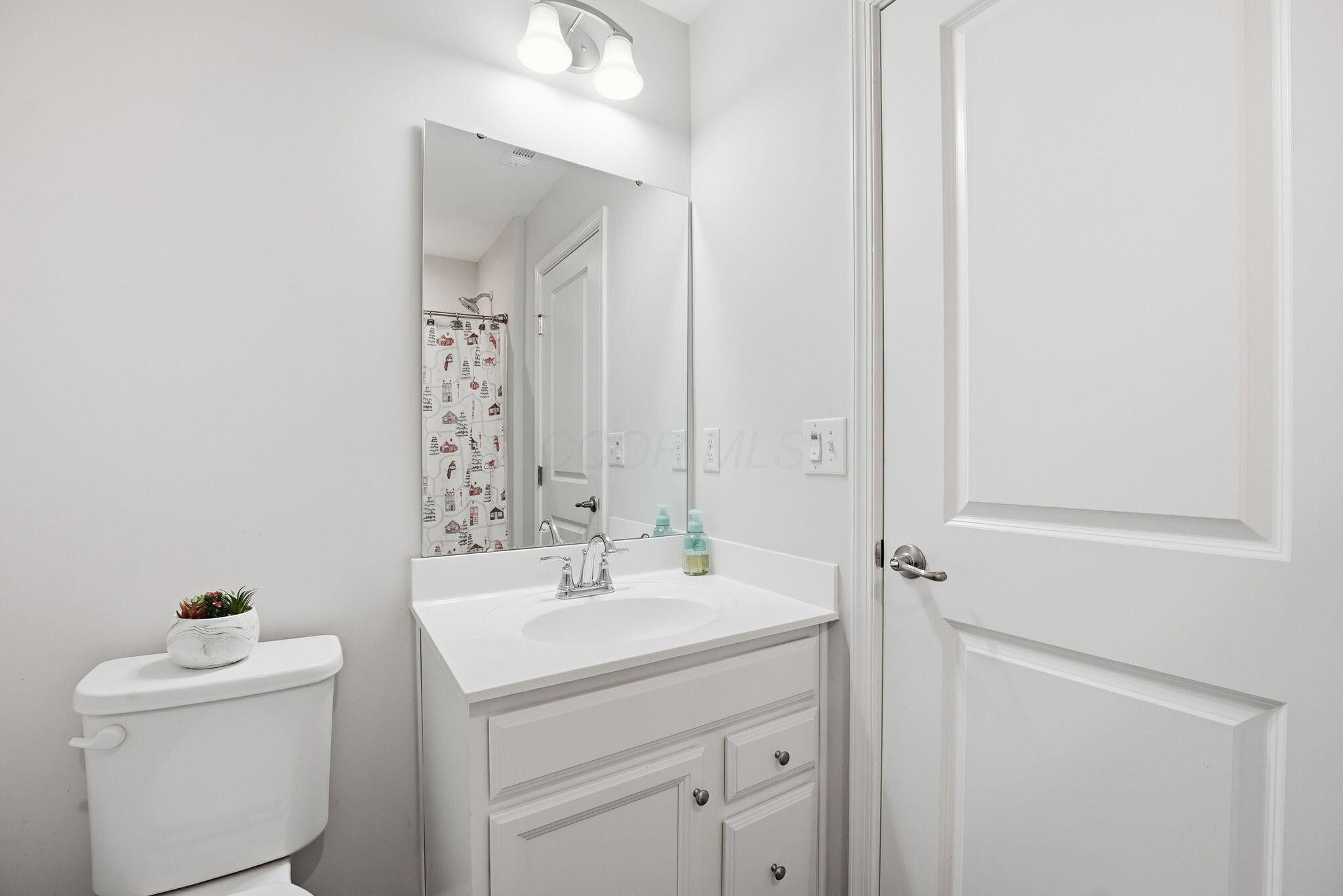 6828 Frey Lane Property Photo 14