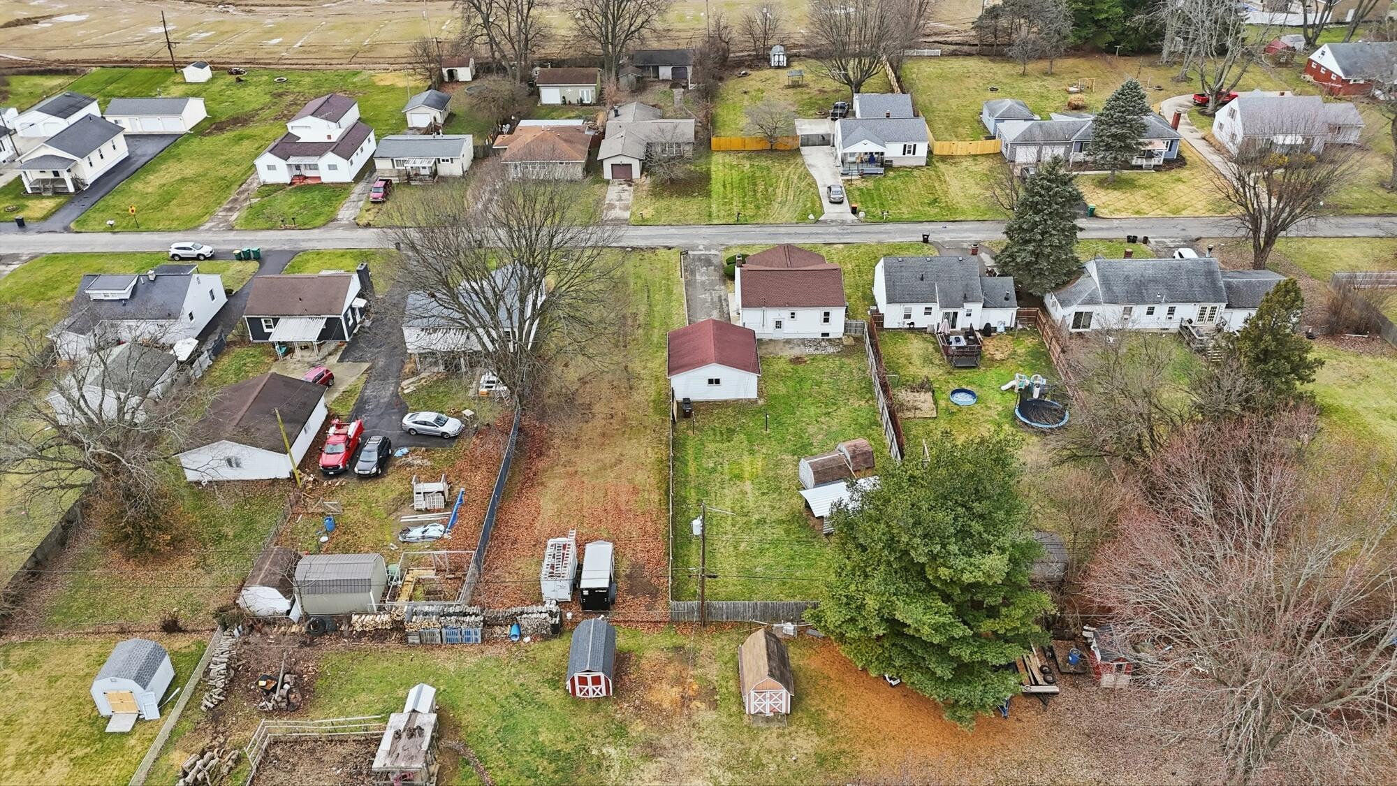 330 Larchmont Avenue Property Photo 46