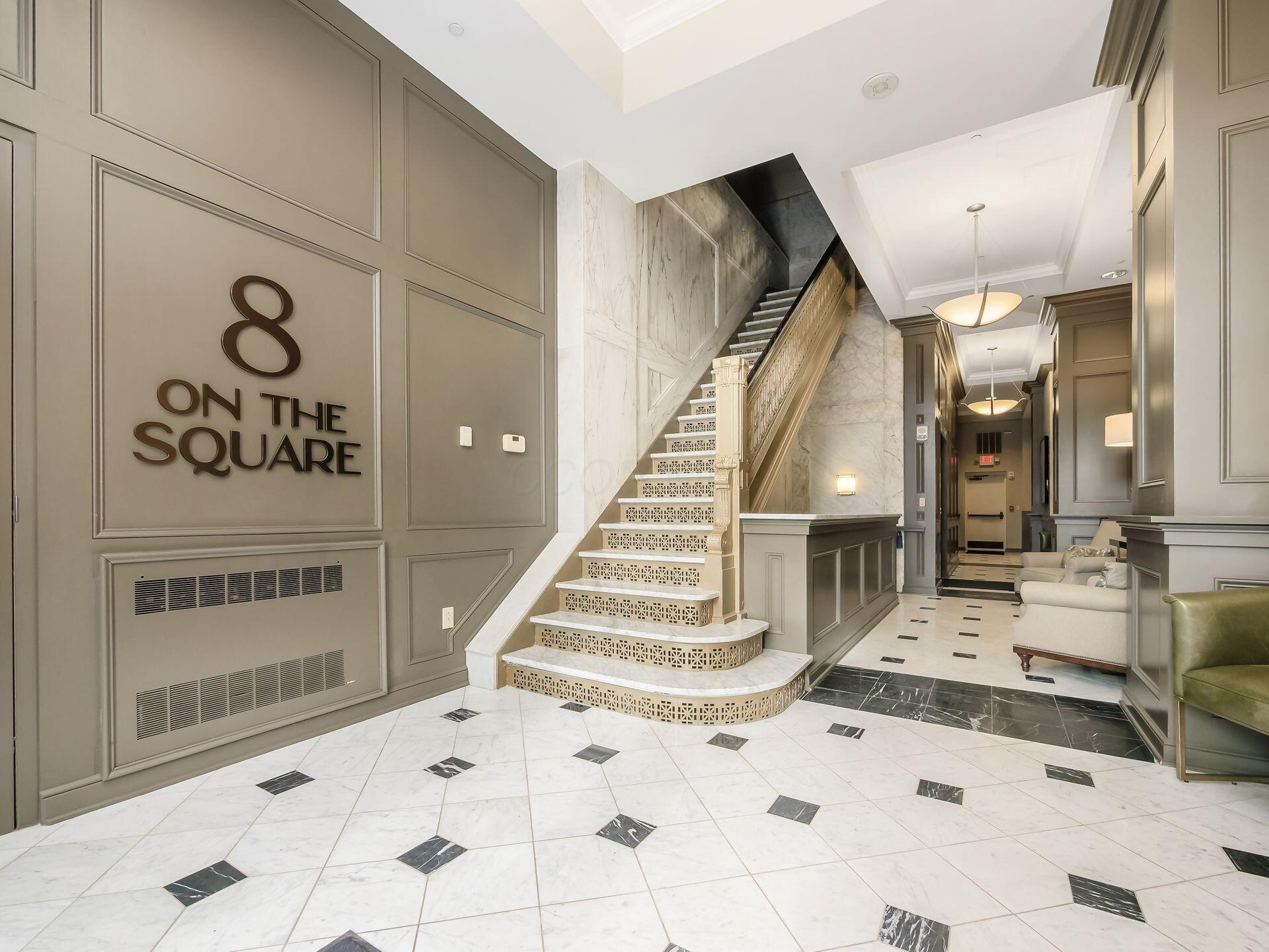 8 E Broad Street, 502