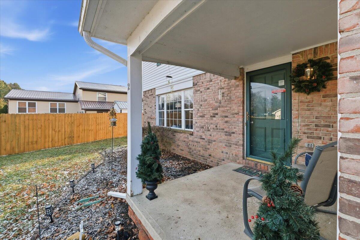 2 Winney Drive Property Photo 3