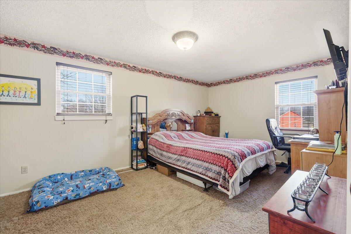 2 Winney Drive Property Photo 14