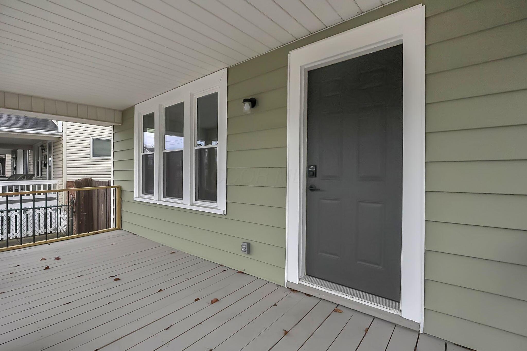 693 Thurman Avenue Property Photo 4