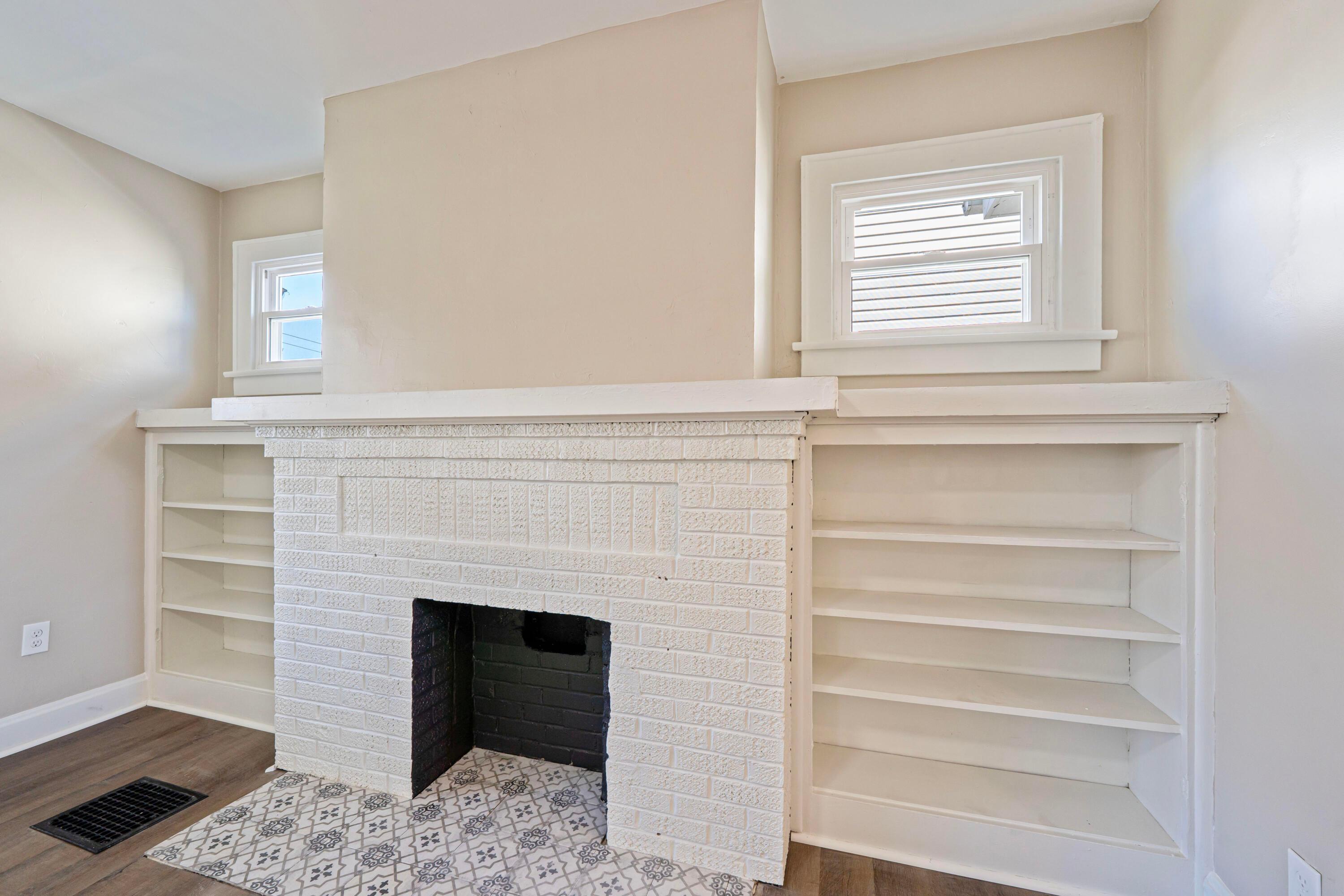 693 Thurman Avenue Property Photo 10
