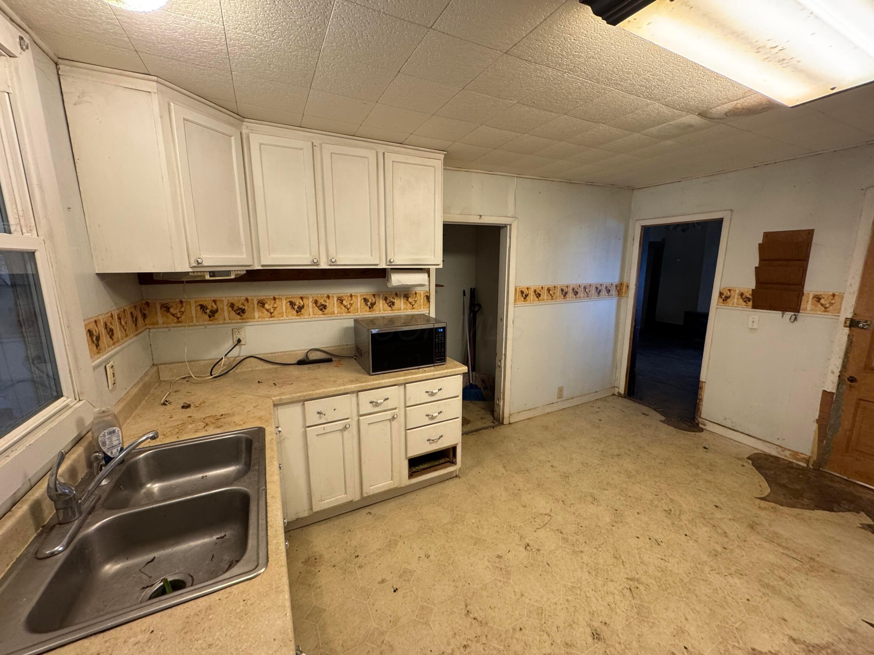 205 N Main Street Property Photo 27